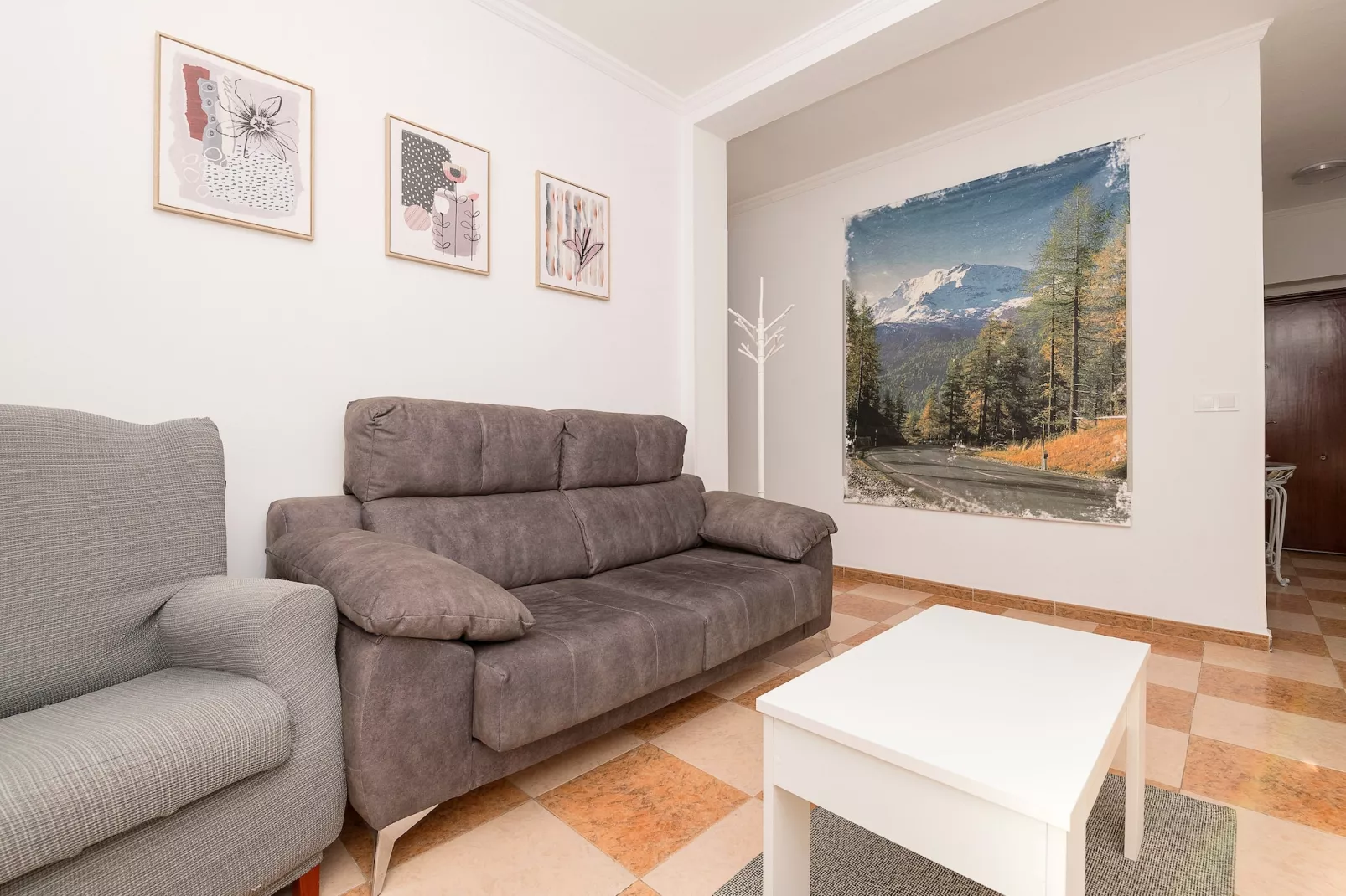 Velbar-Living room