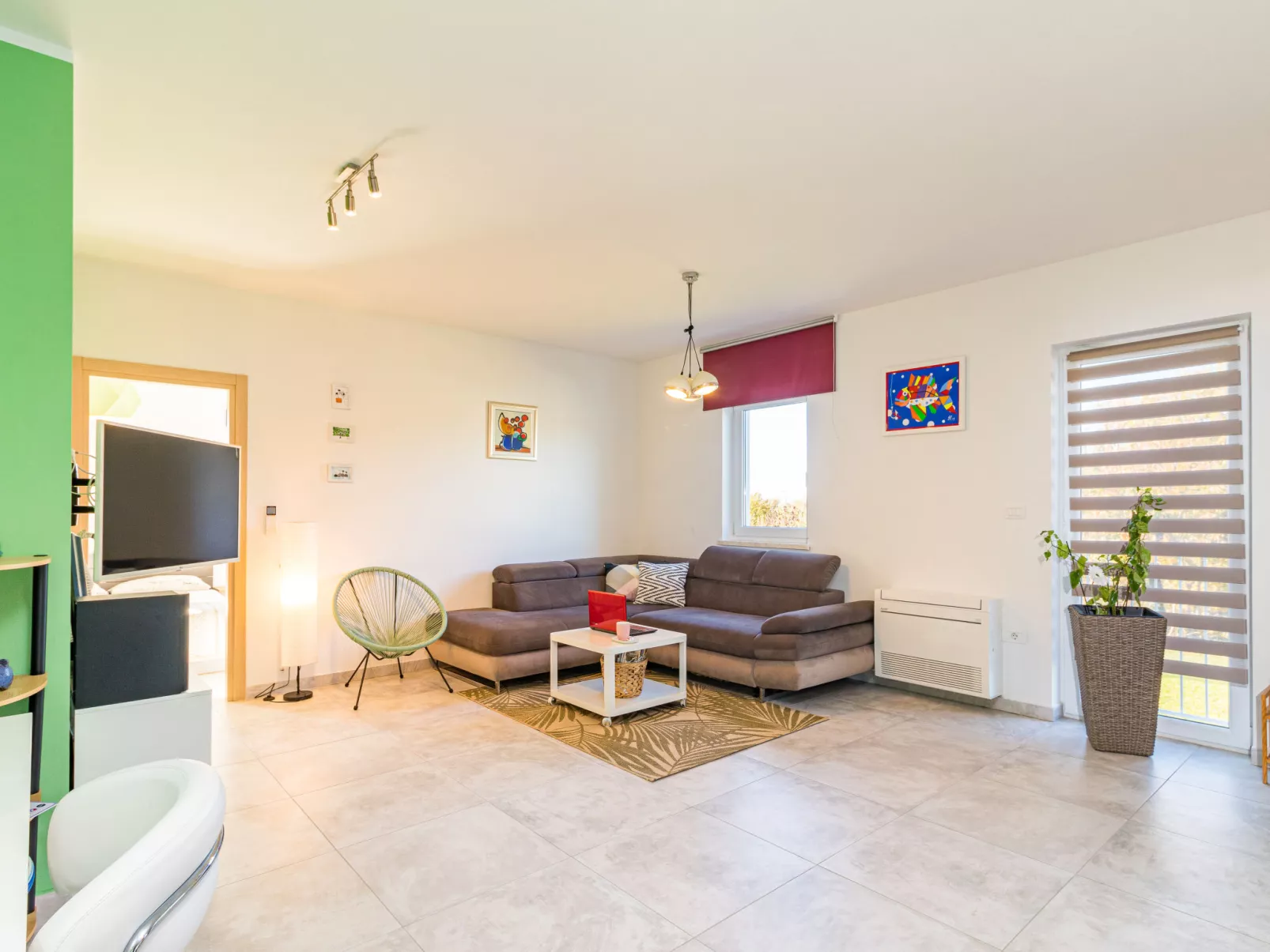 Villa May-Inside