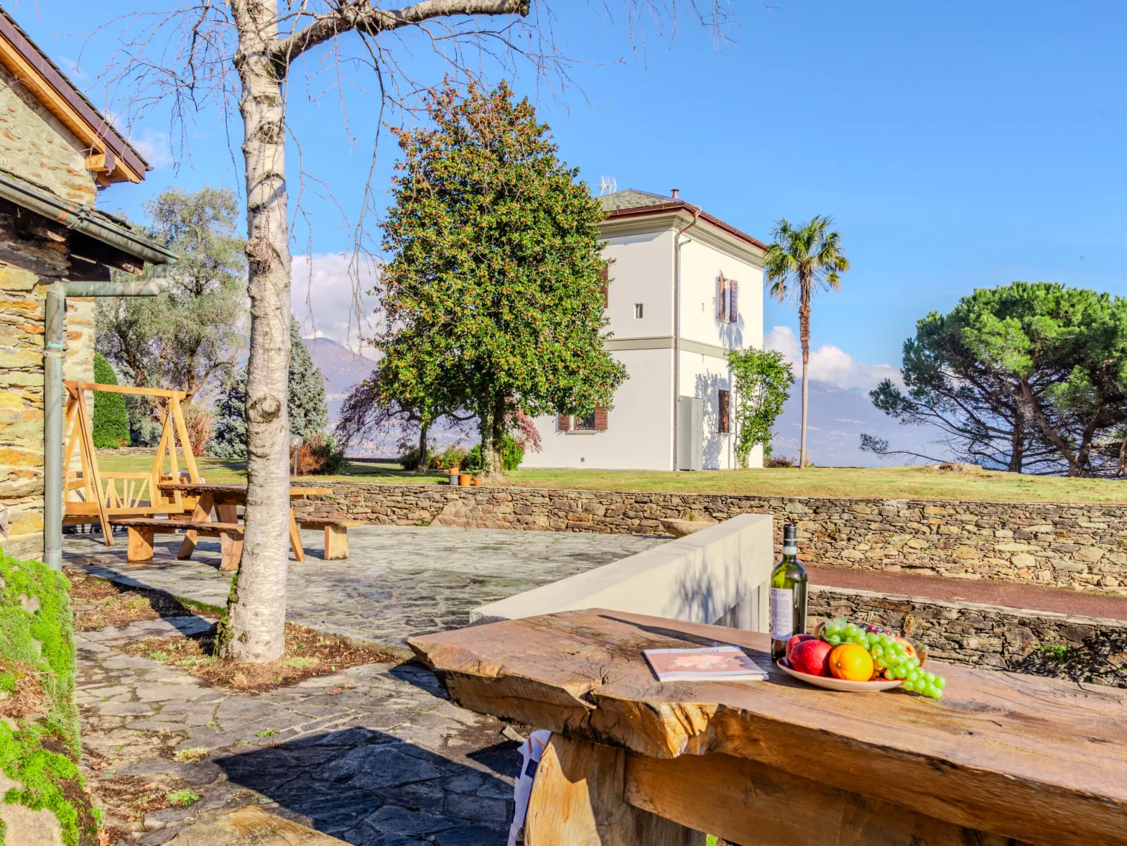 Casa di Sasso-Outside