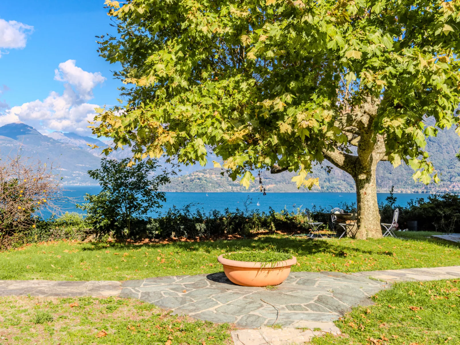Casa di Sasso-Outside