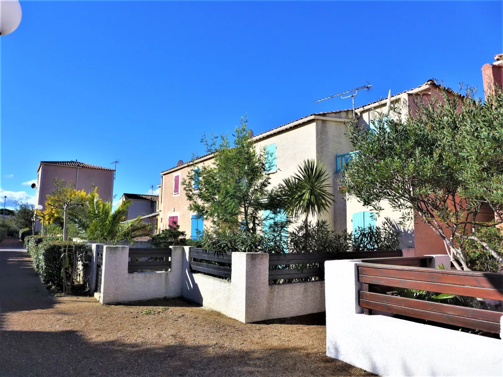 Les Jardins de la Clape-Outside