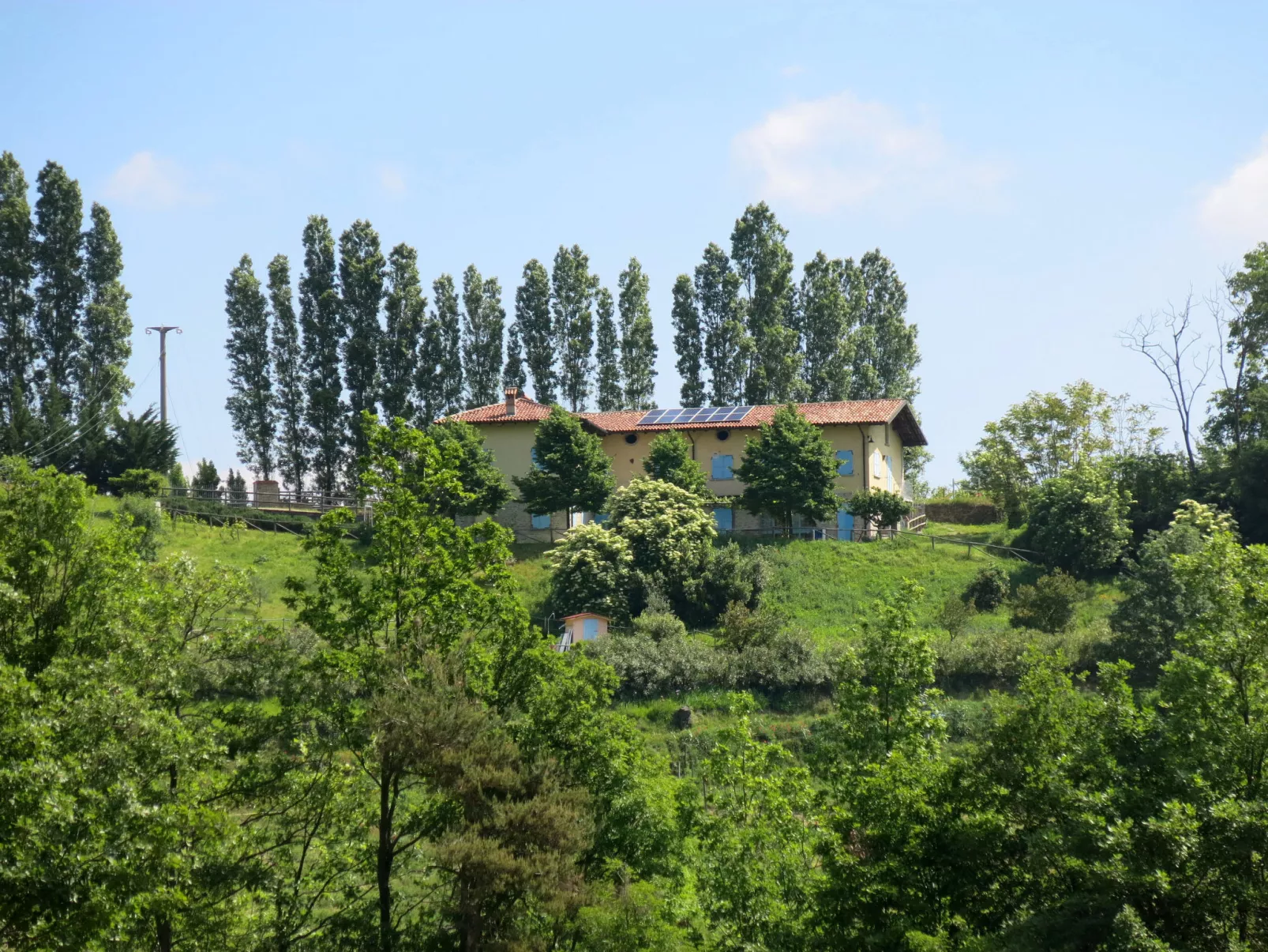La Rovere-Outside
