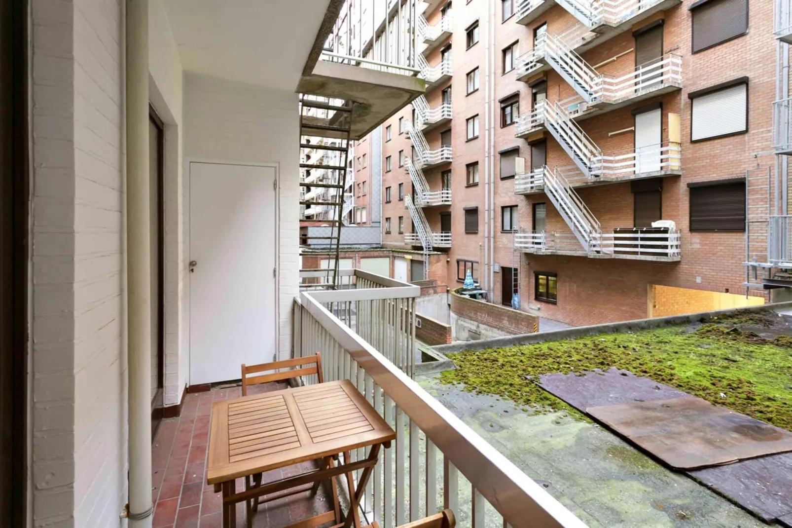 WESTCLIFF - 0E-Terrace balcony