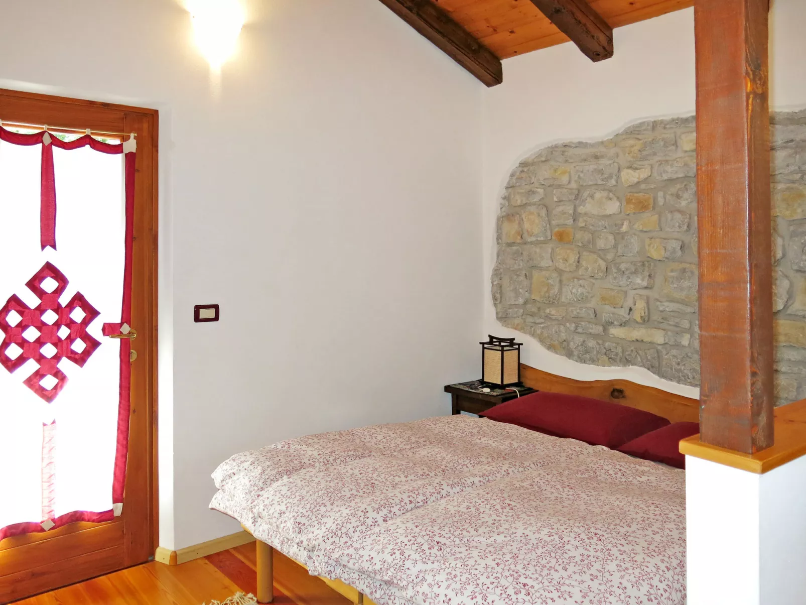 Casa Polava-Inside