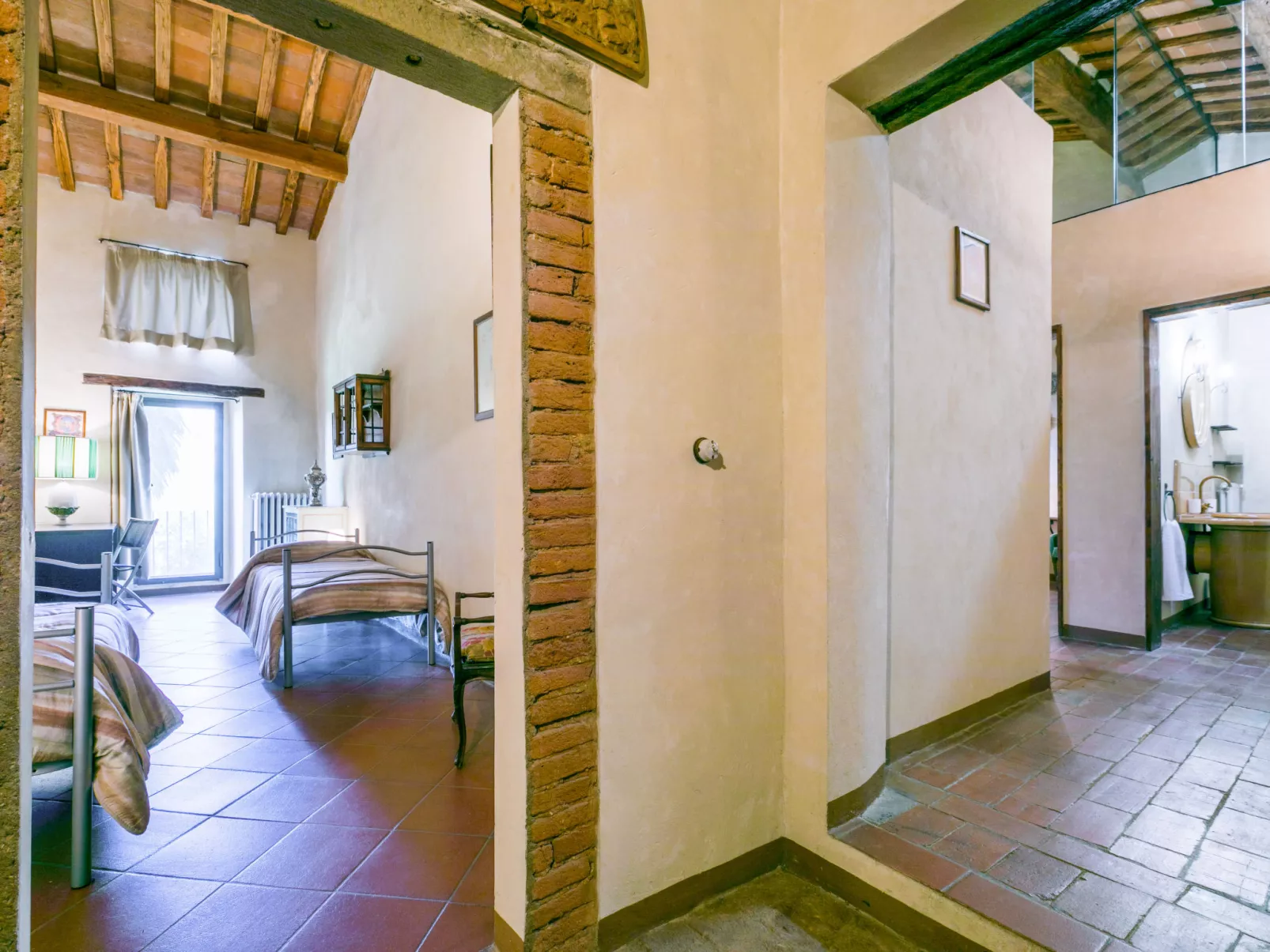 Il Convento-Inside