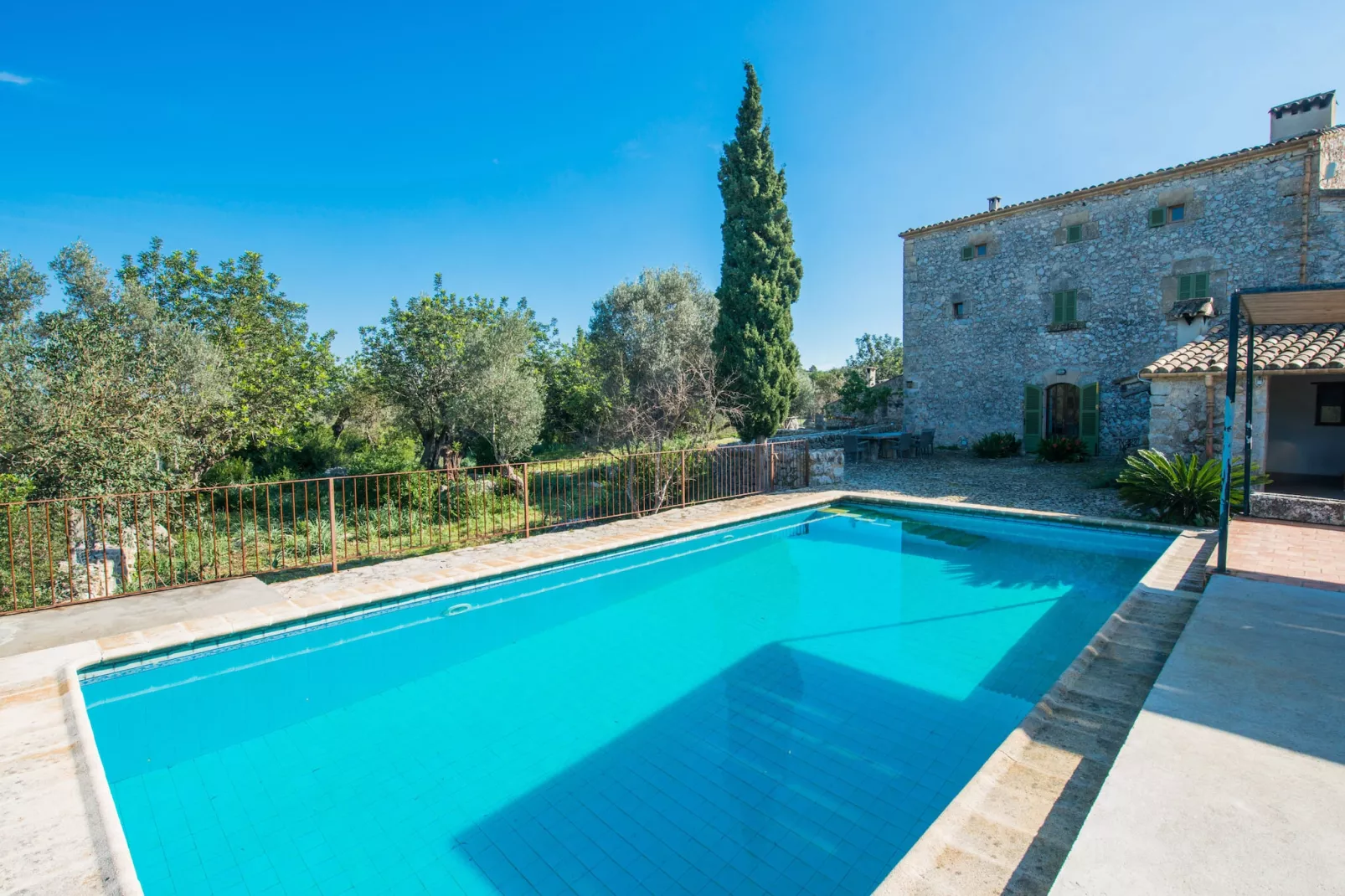 Can Guillo-Pool