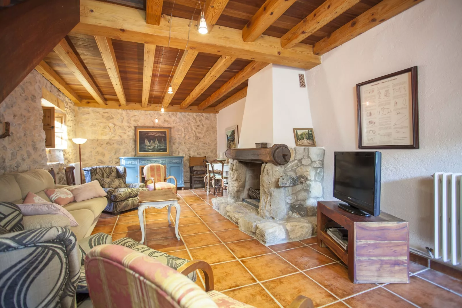 Can Guillo-Living room