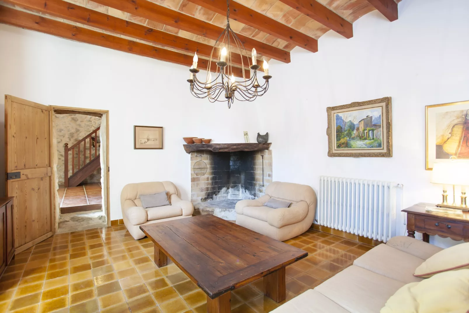 Can Guillo-Living room