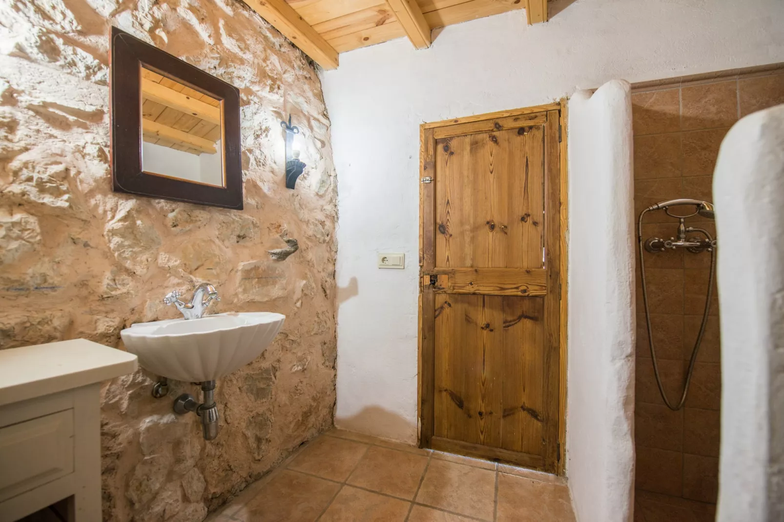 Can Guillo-Bathroom