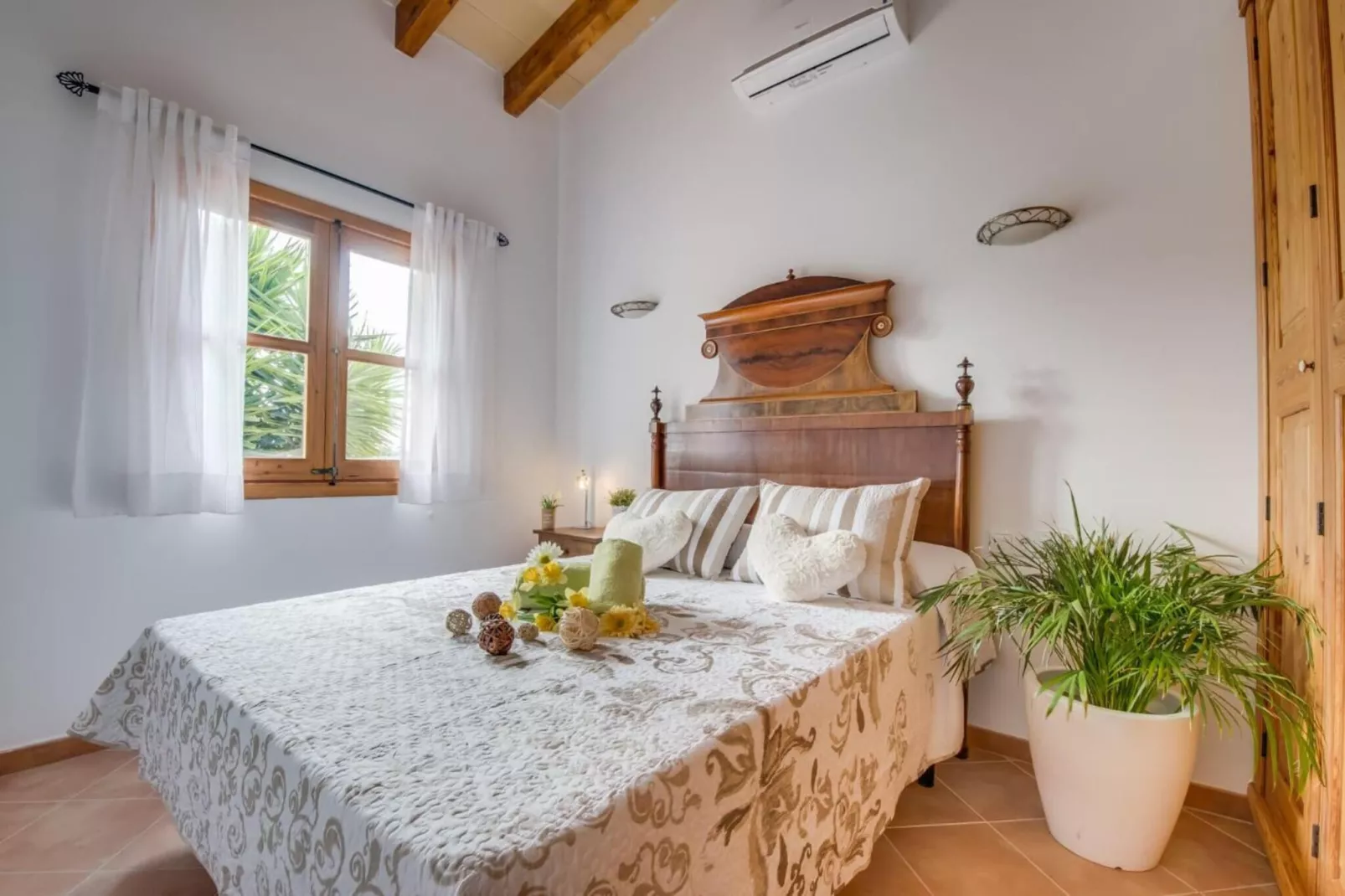 Ses Comes-Bedroom