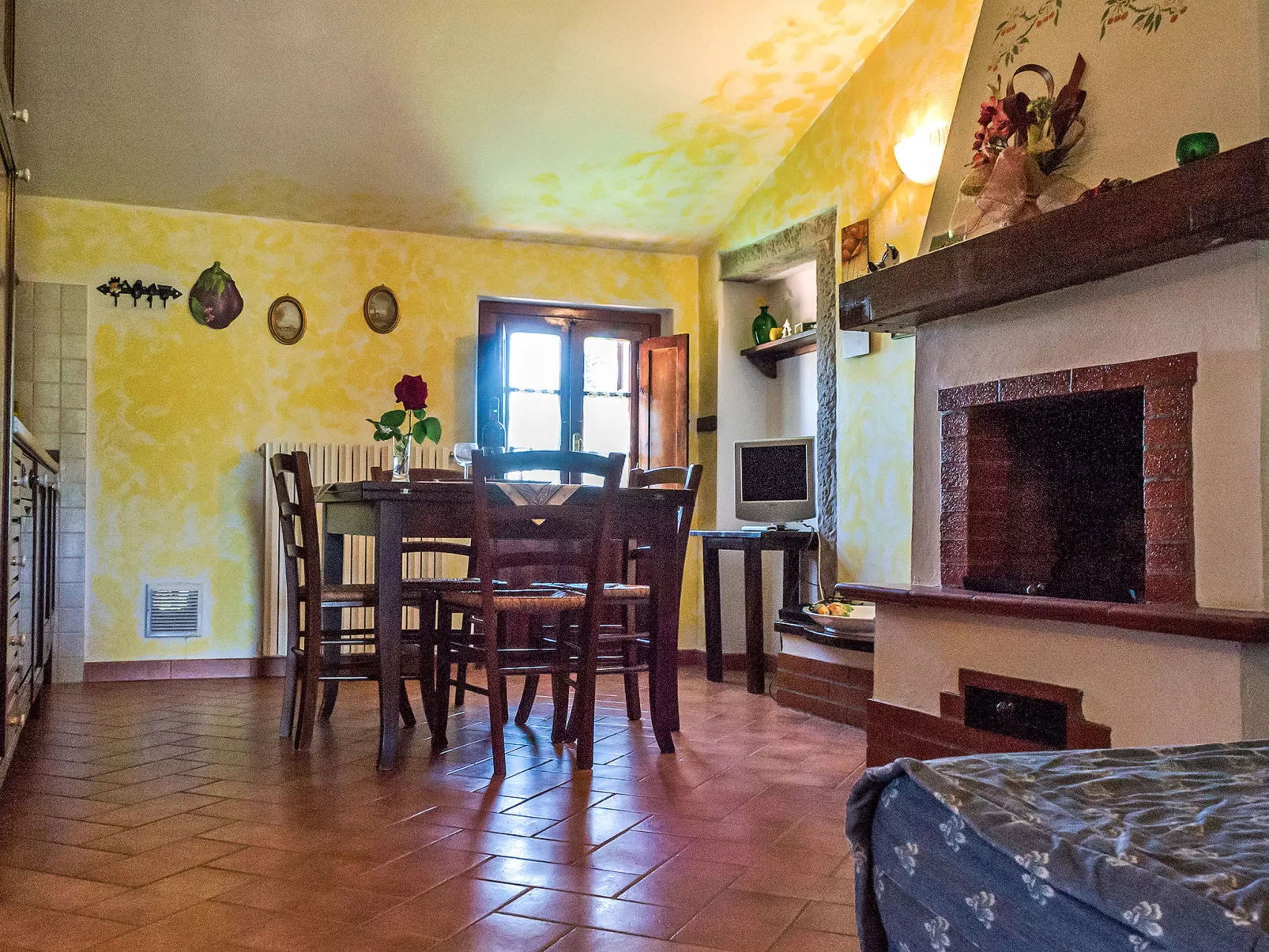 Casanuova - Vecchia Cucina (LAI132)-Inside