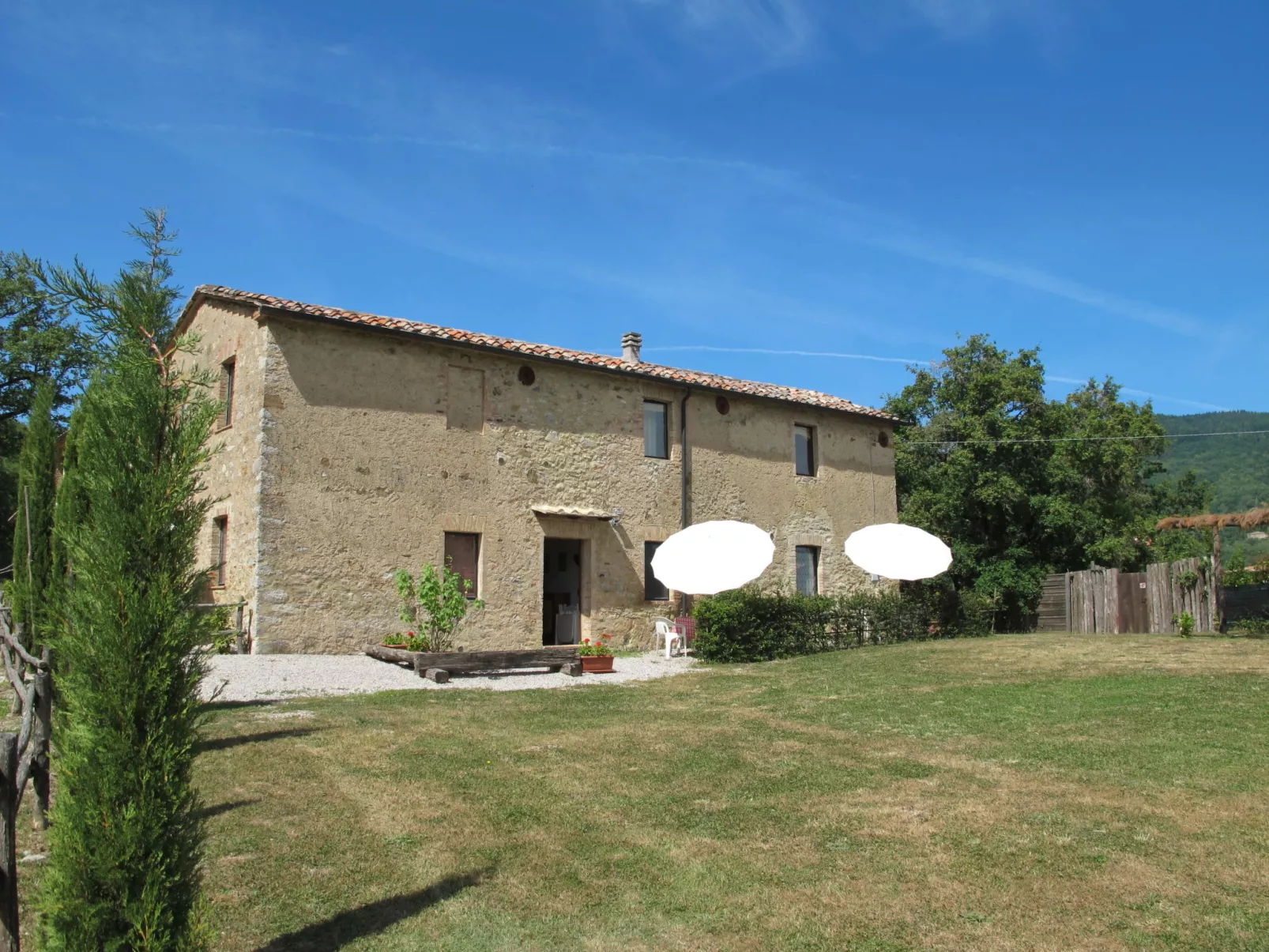 La Casa Antica-Outside