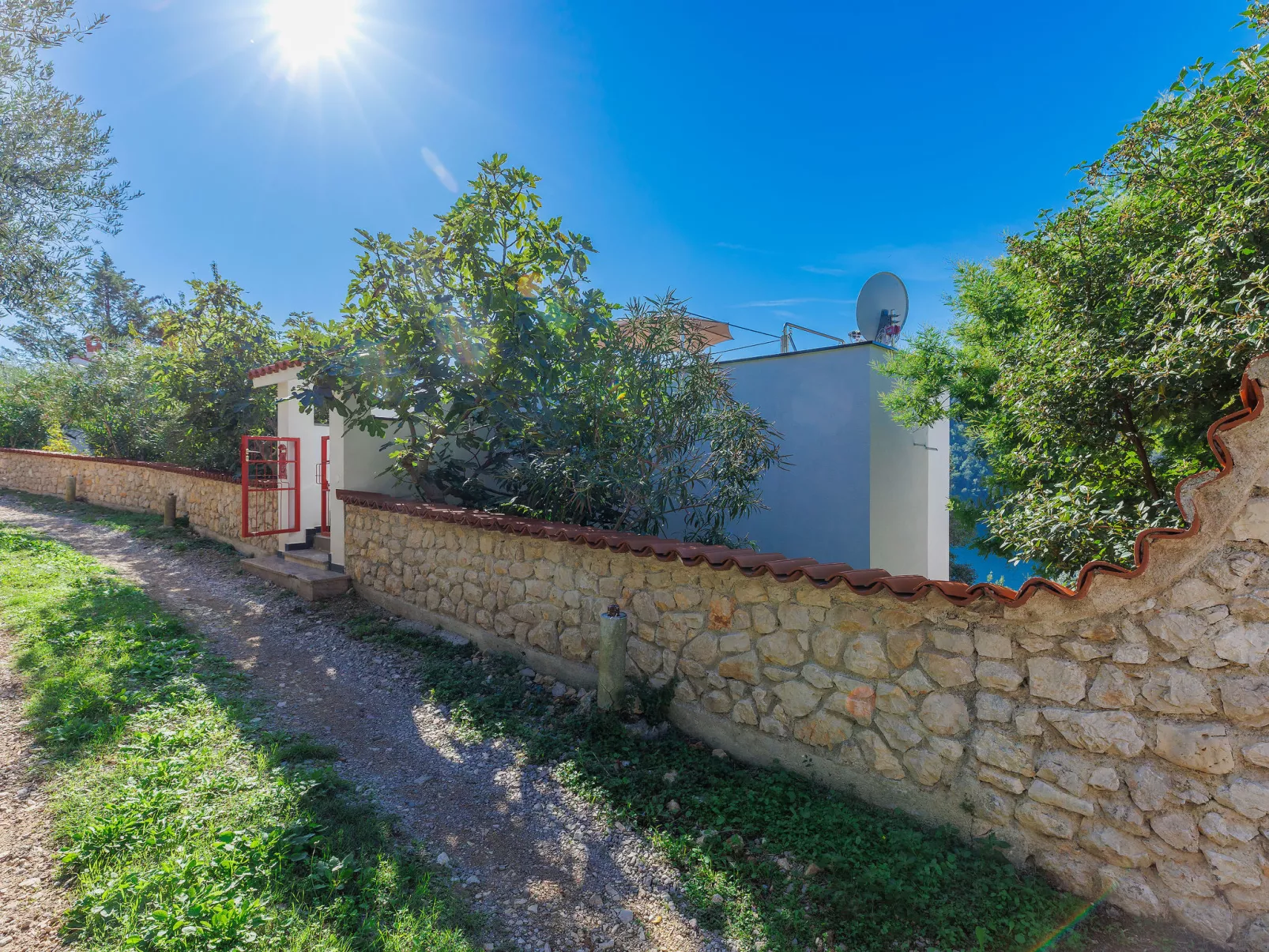 Villa Dragica-Outside