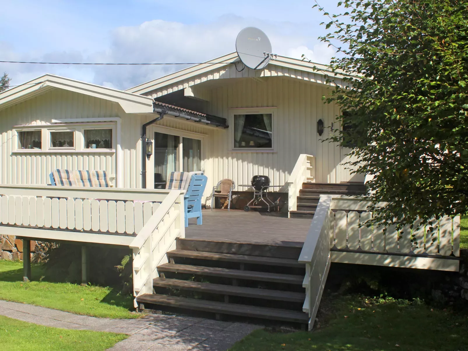 Åptafjorden-Outside