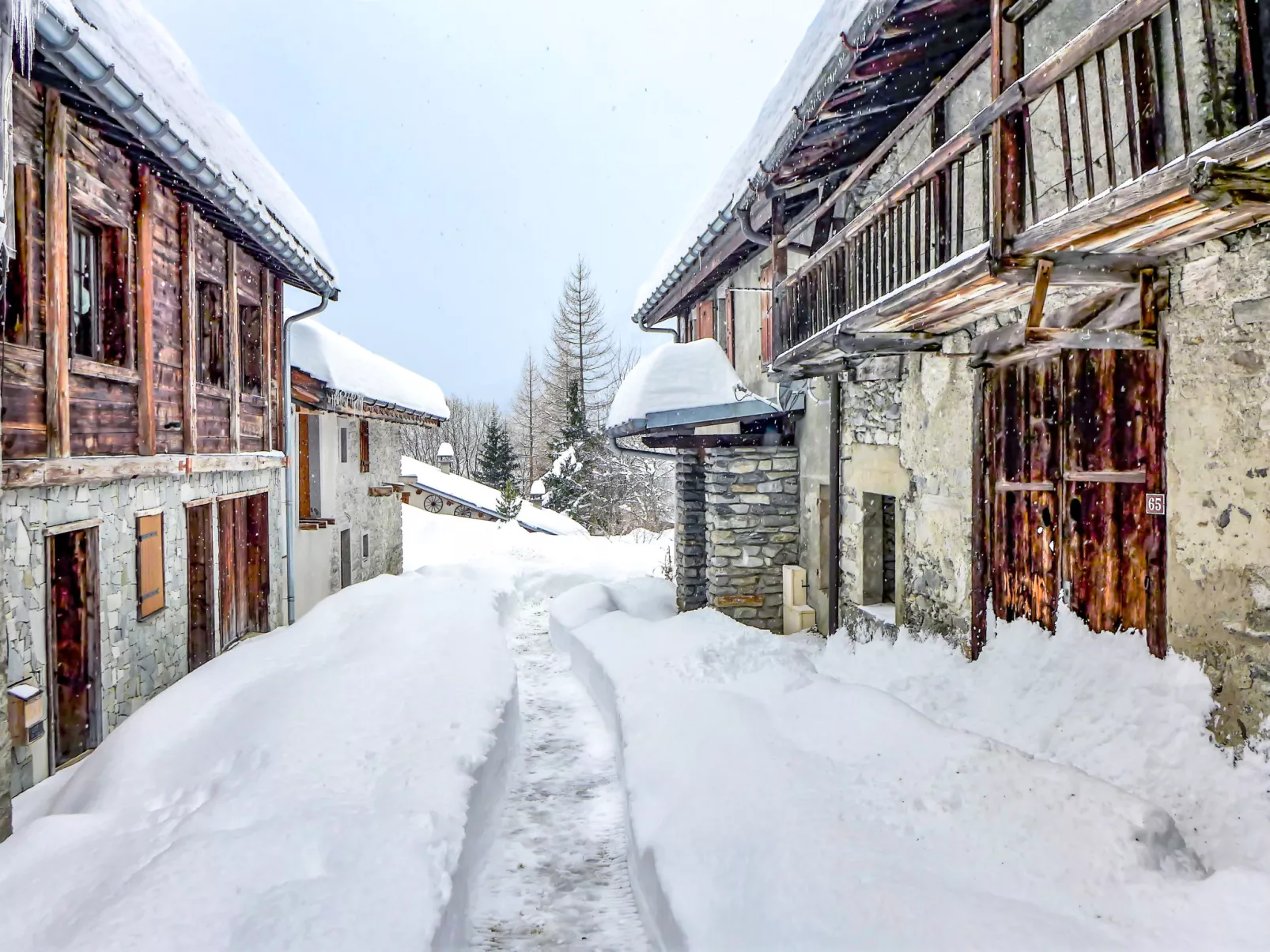Chalet Le Tour-Outside