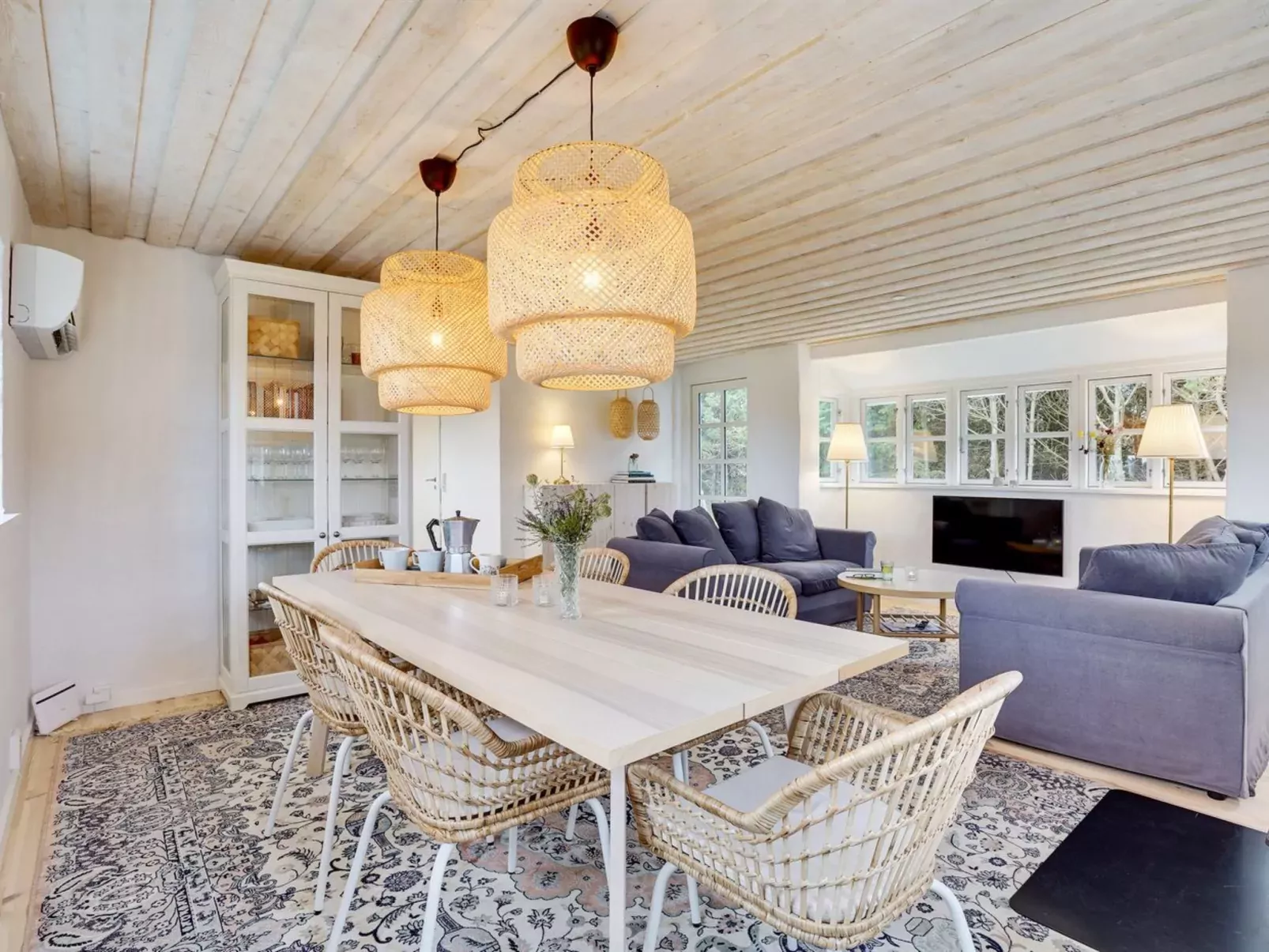 "Meindor" - 350m from the sea-Inside