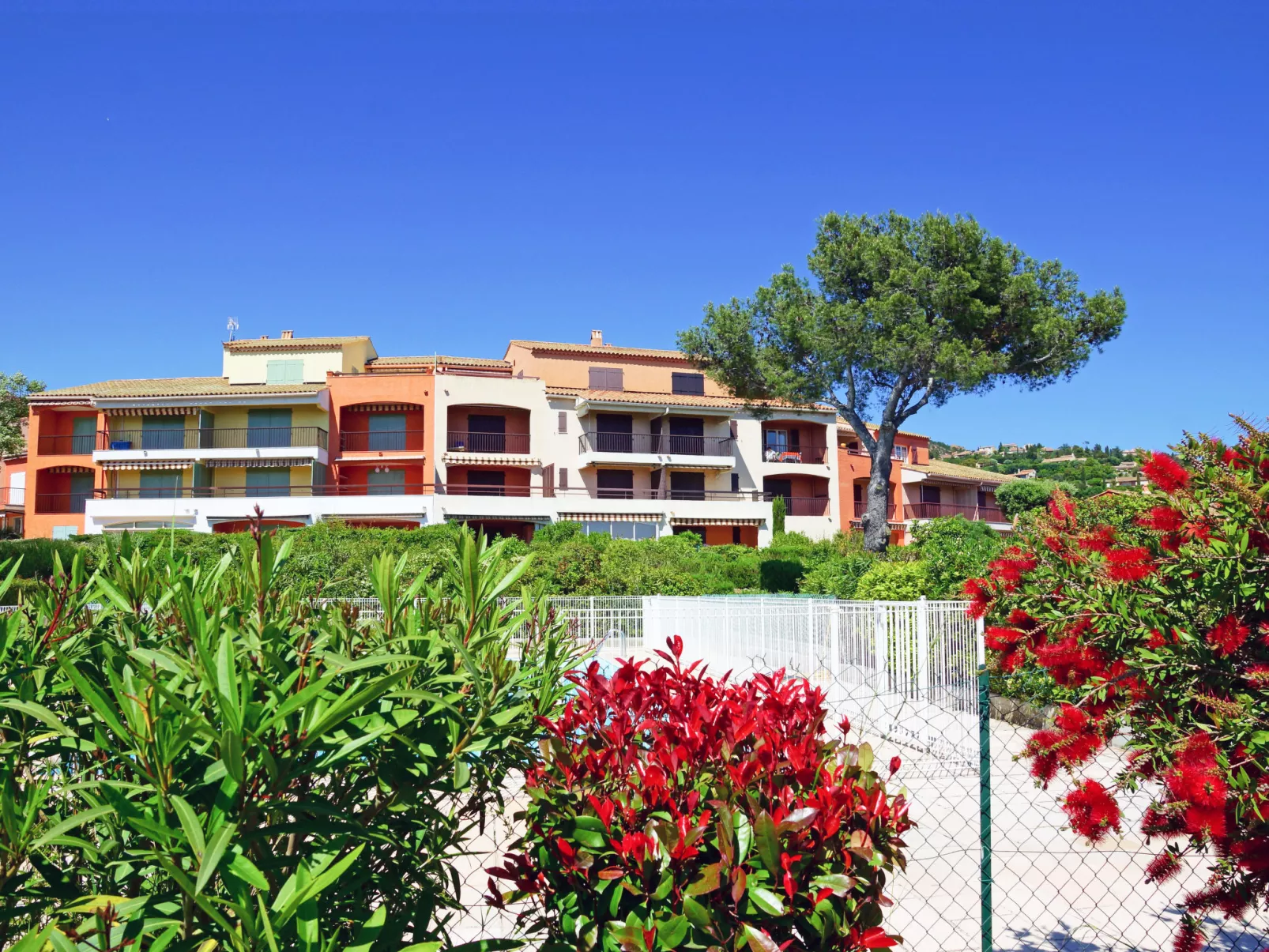 Agay Plage-Outside