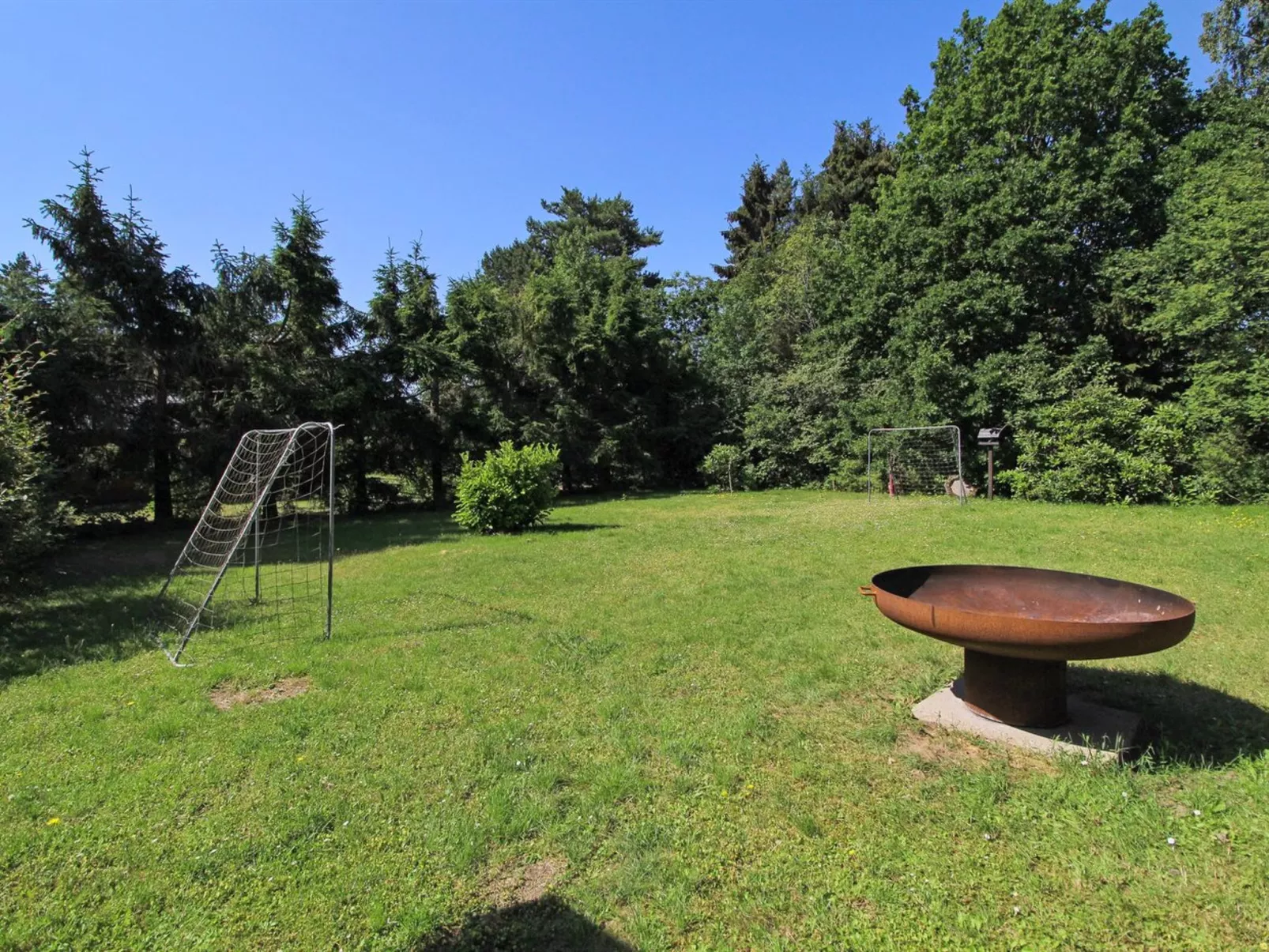 "Fot" - 7km from the sea-Outside