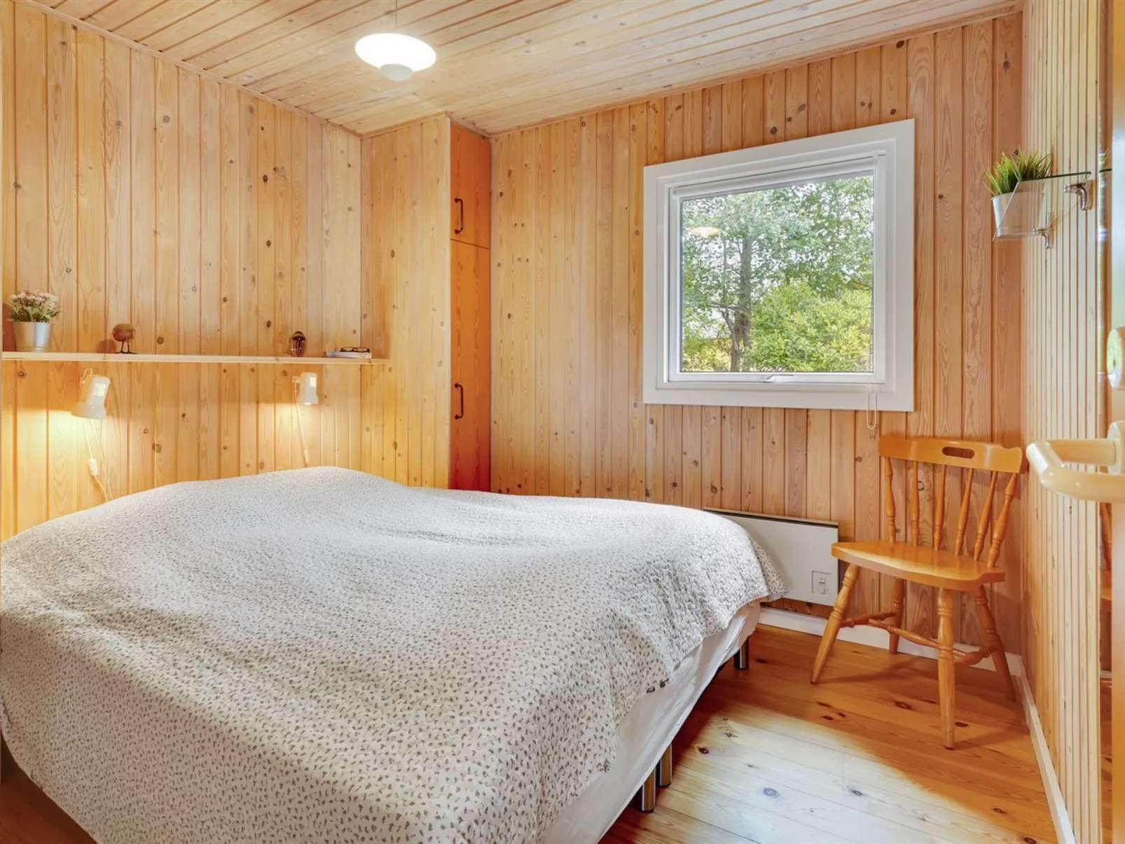 "Farthin" - 800m from the sea-Inside