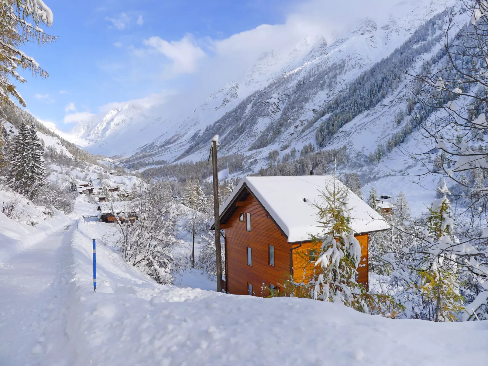 Chalet Eden-Outside