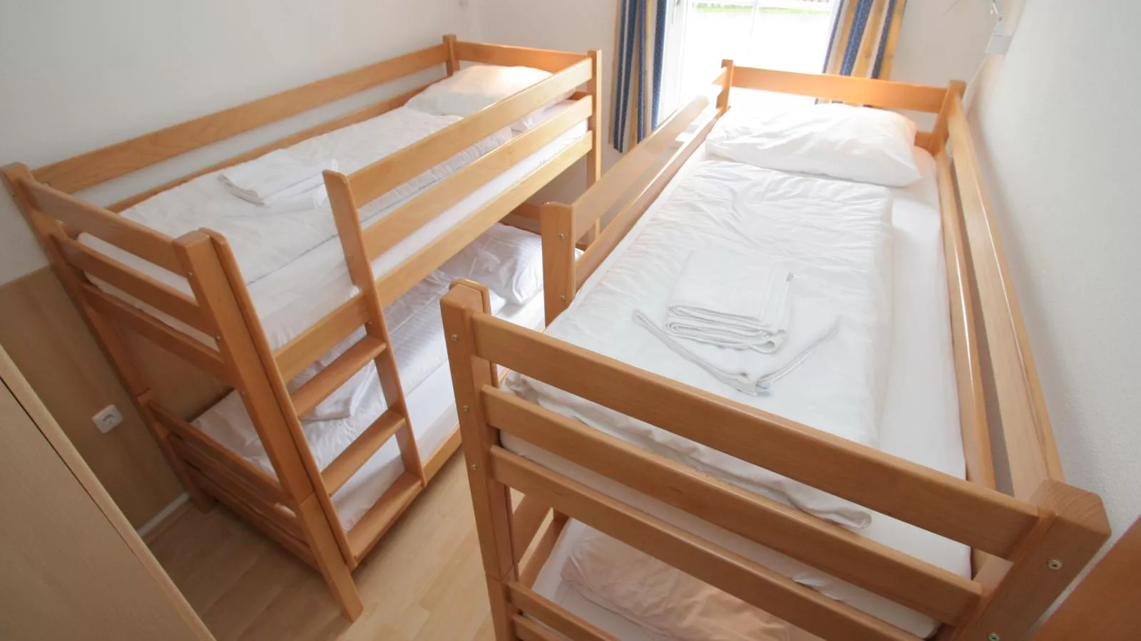Silverjet-Bedroom
