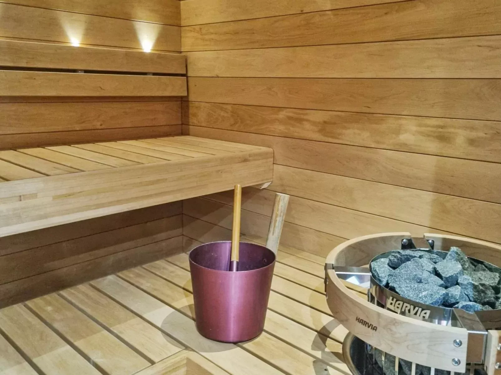 Sini-ruka 1-Drinnen