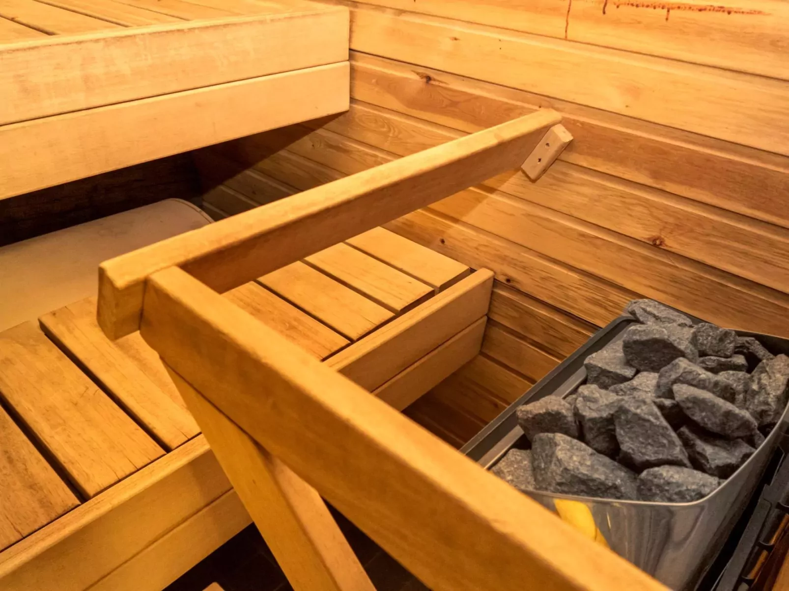 Aurinko-ruka c5-Inside