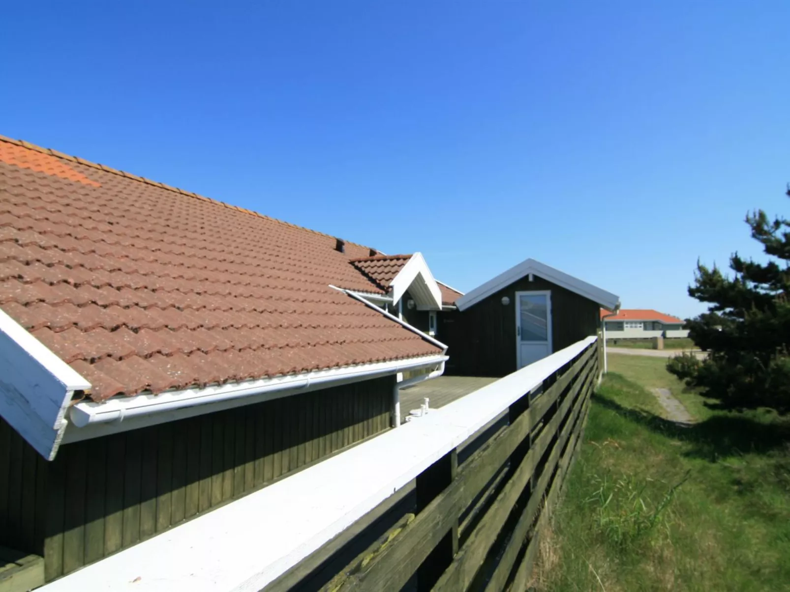 "Lilja" - 1.5km from the sea-Outside