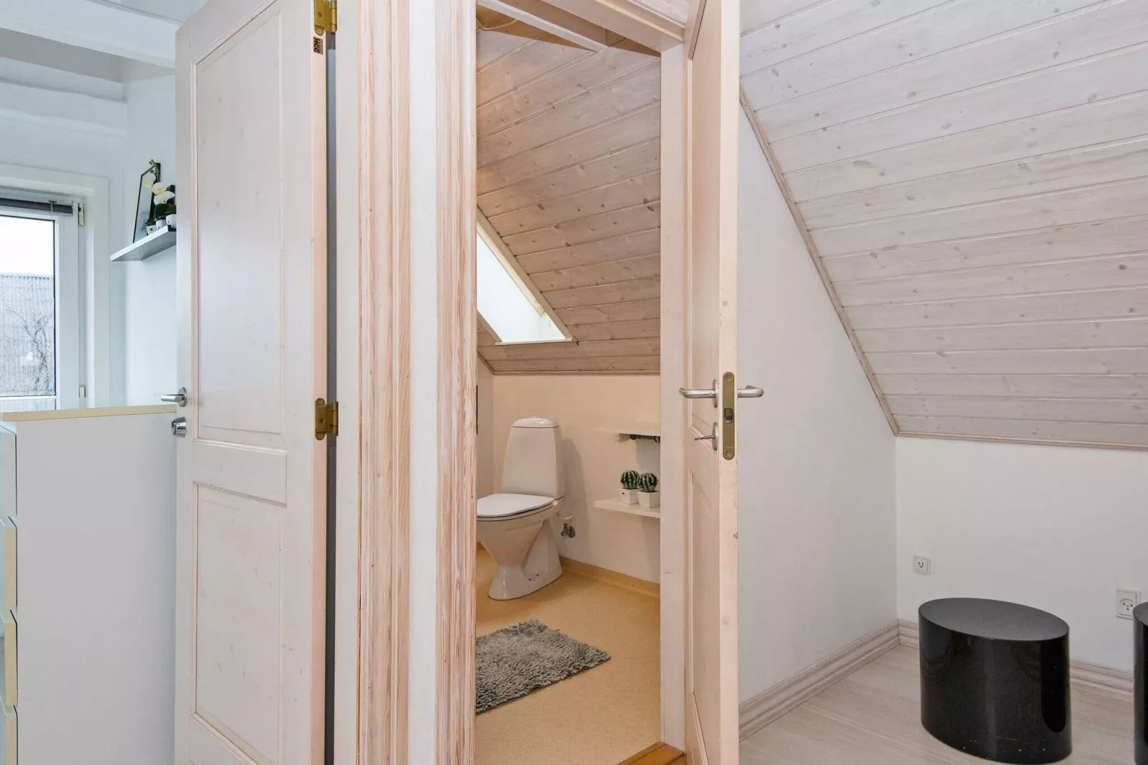 8 person holiday home in Henne-Indoor