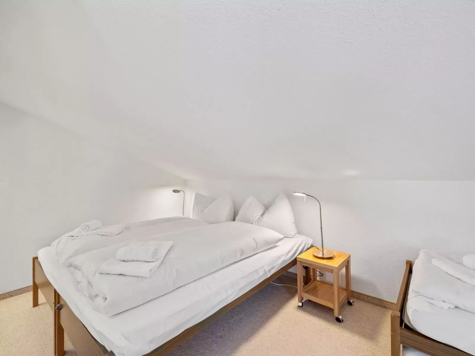 Triangel A Freund-Inside