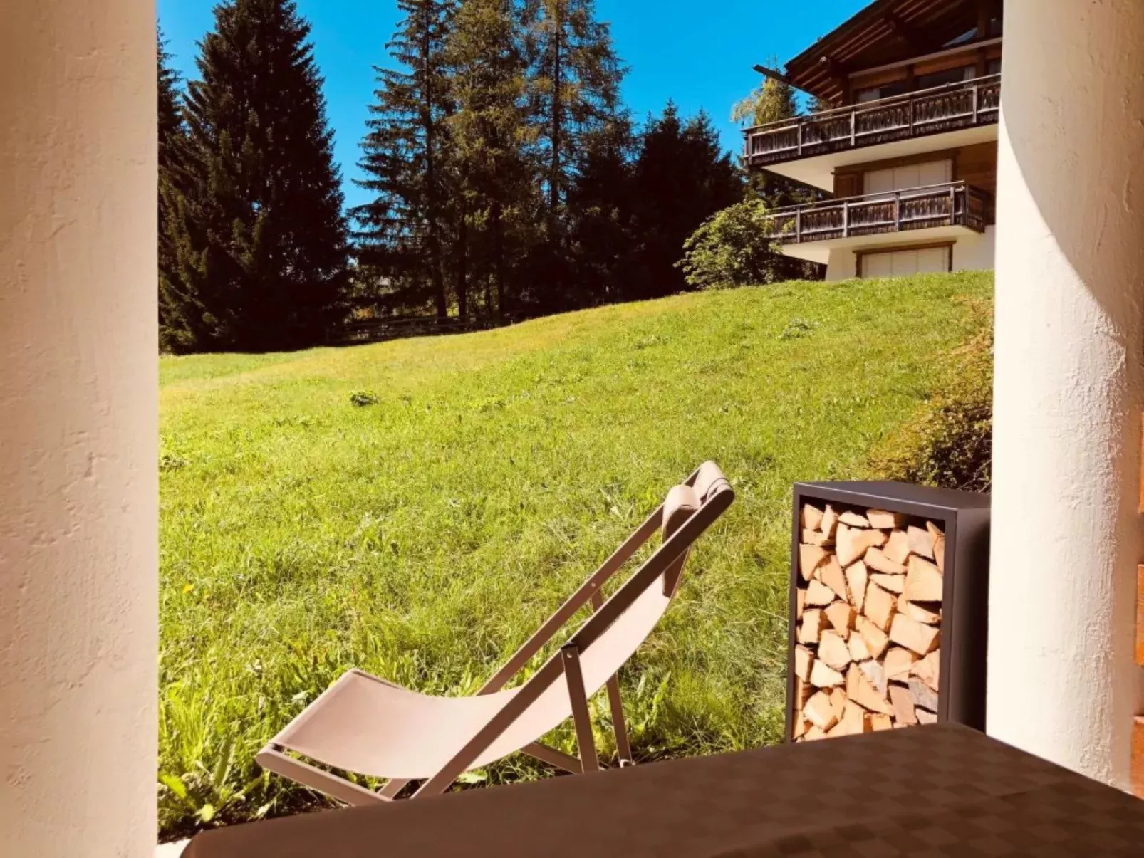 Studio Haus Carmela Lenzerheide-Outside