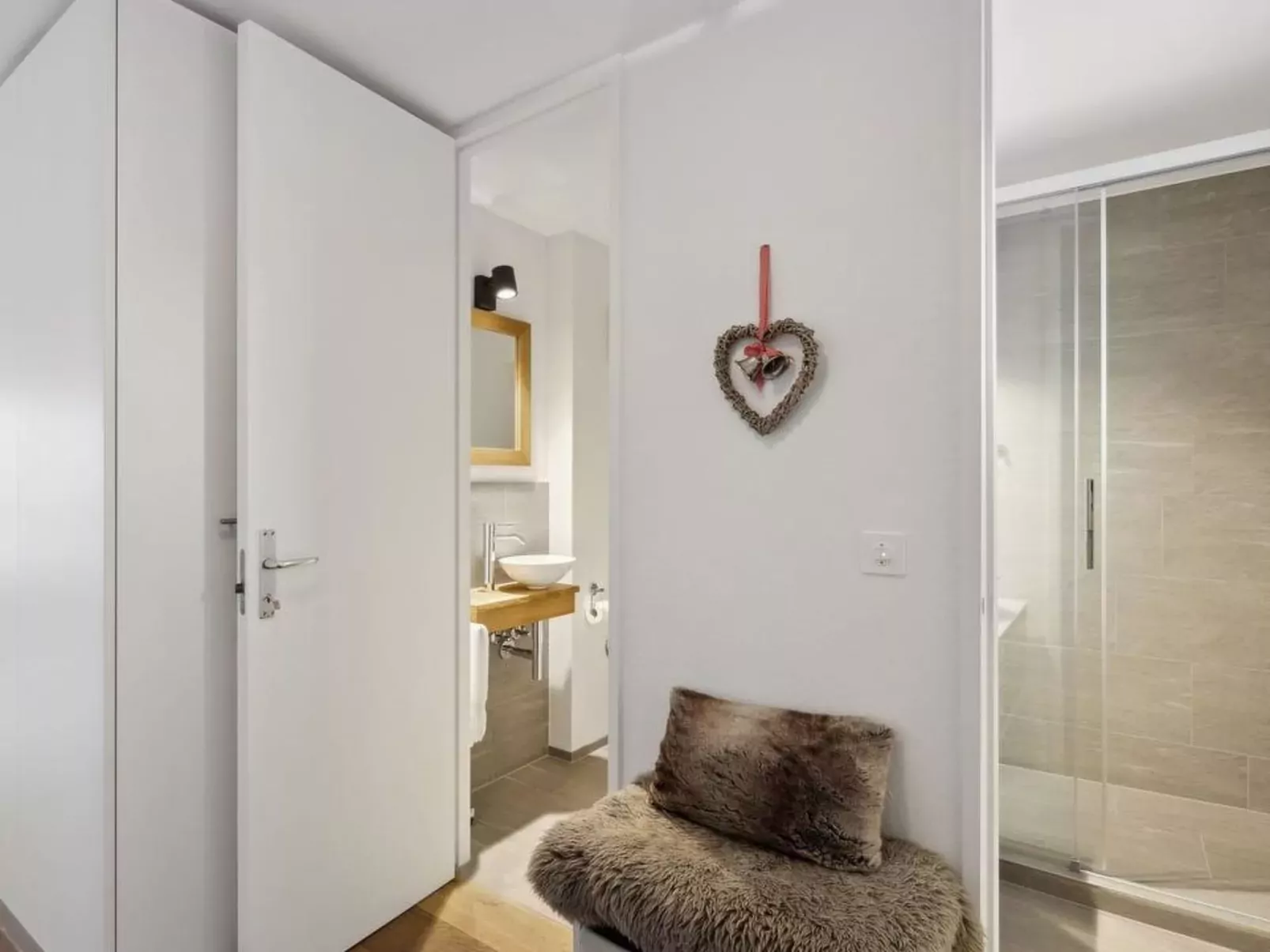 Nr.43 Haus Sotmirana-Dedans