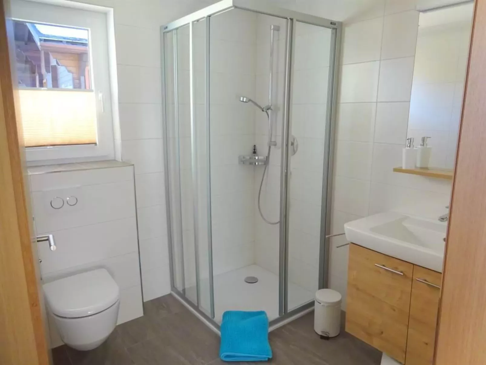 Robert 1. OG Süd-Inside