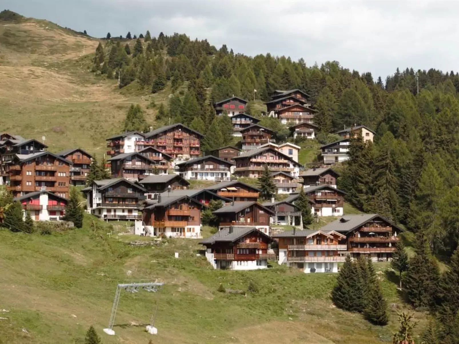 Bärgblüemli 1. OG West-Outside
