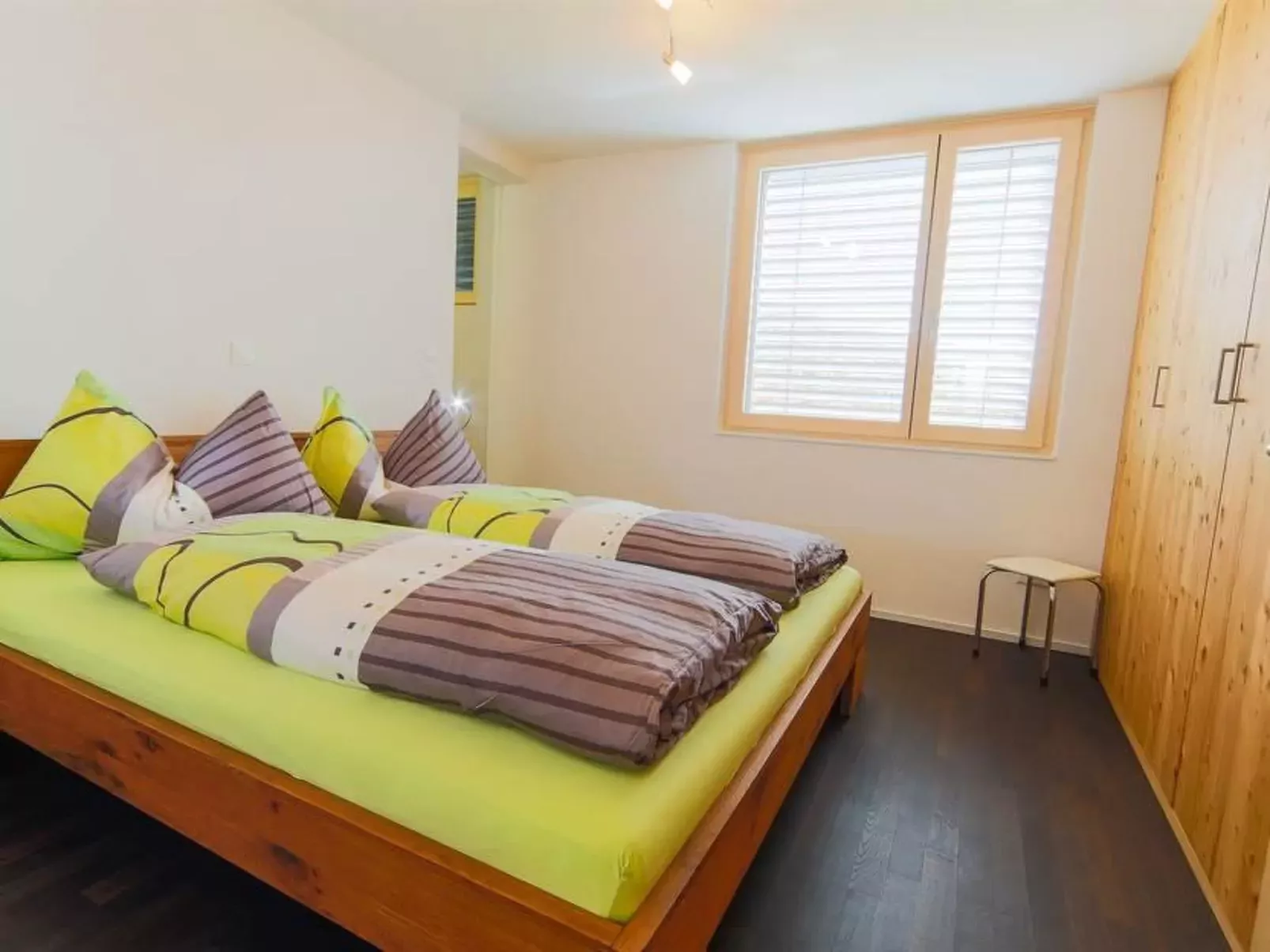 Apartmenthaus Riederhoru A 1. OG Ost-Inside