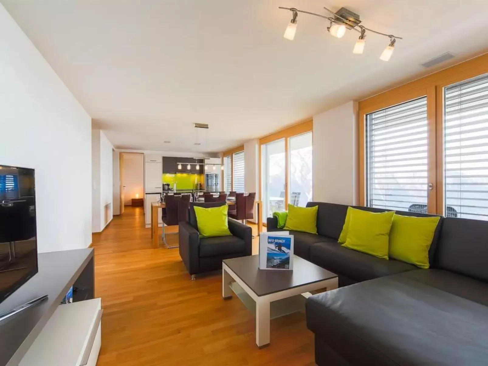 Apartmenthaus Riederhoru A EG-Inside