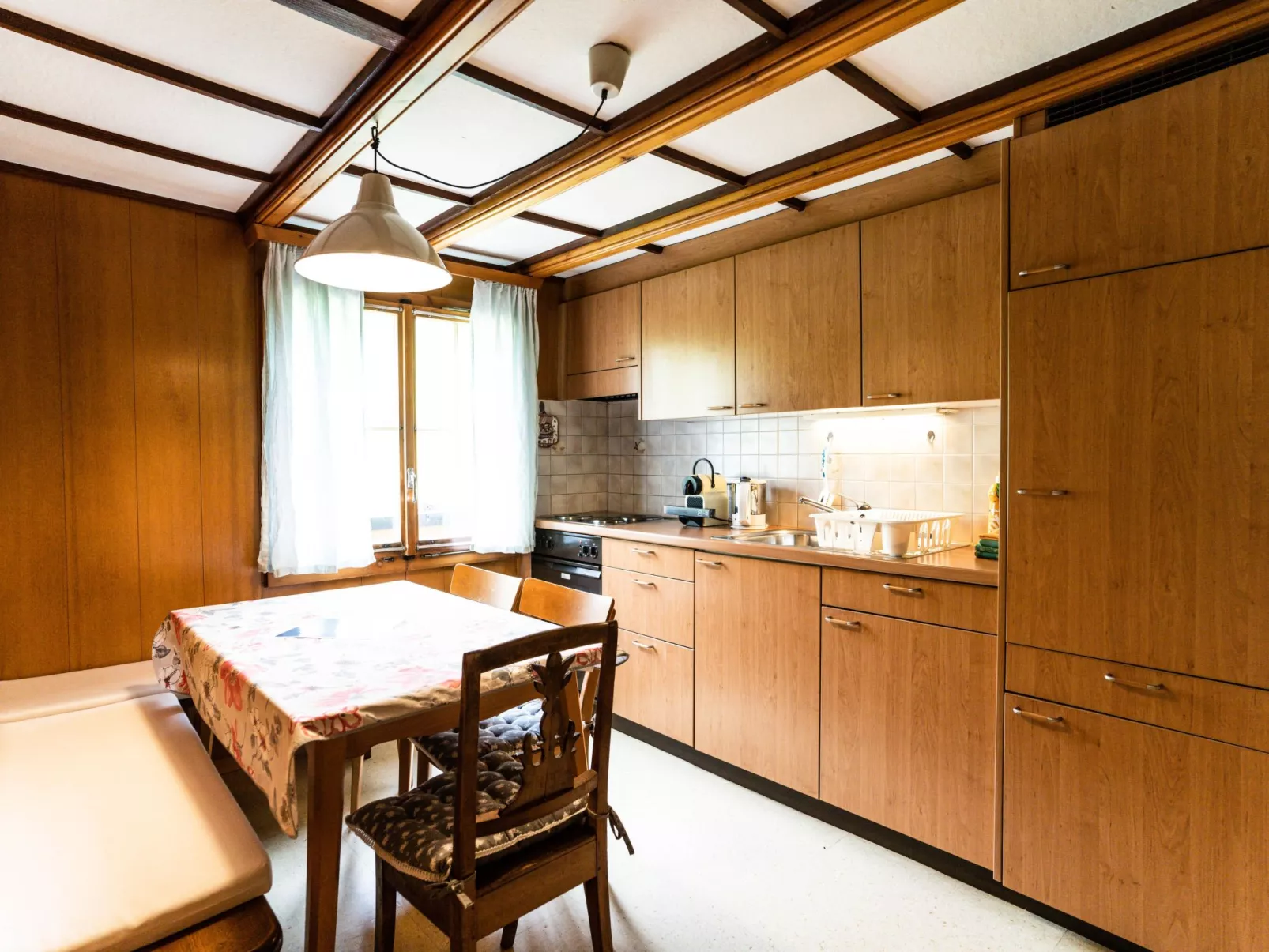 Bürcher Haus 1. OG Süd-West-Inside