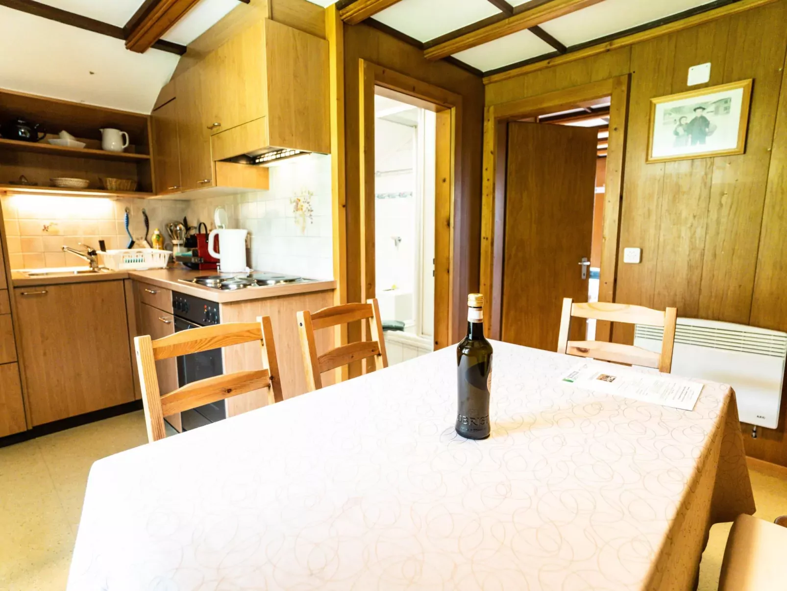 Bürcher Haus 2. OG Süd-Drinnen