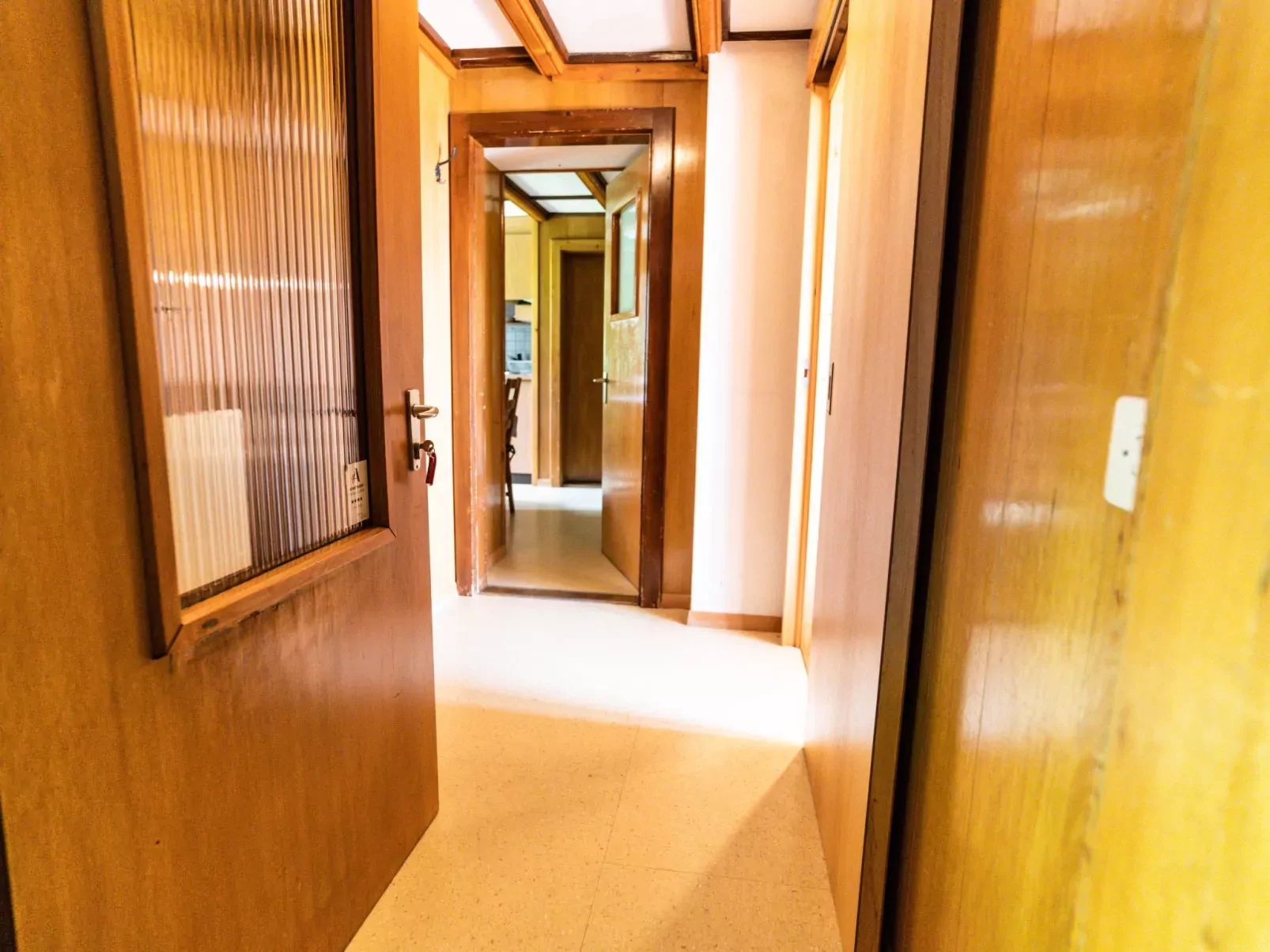 Bürcher Haus 2. OG Süd-Drinnen