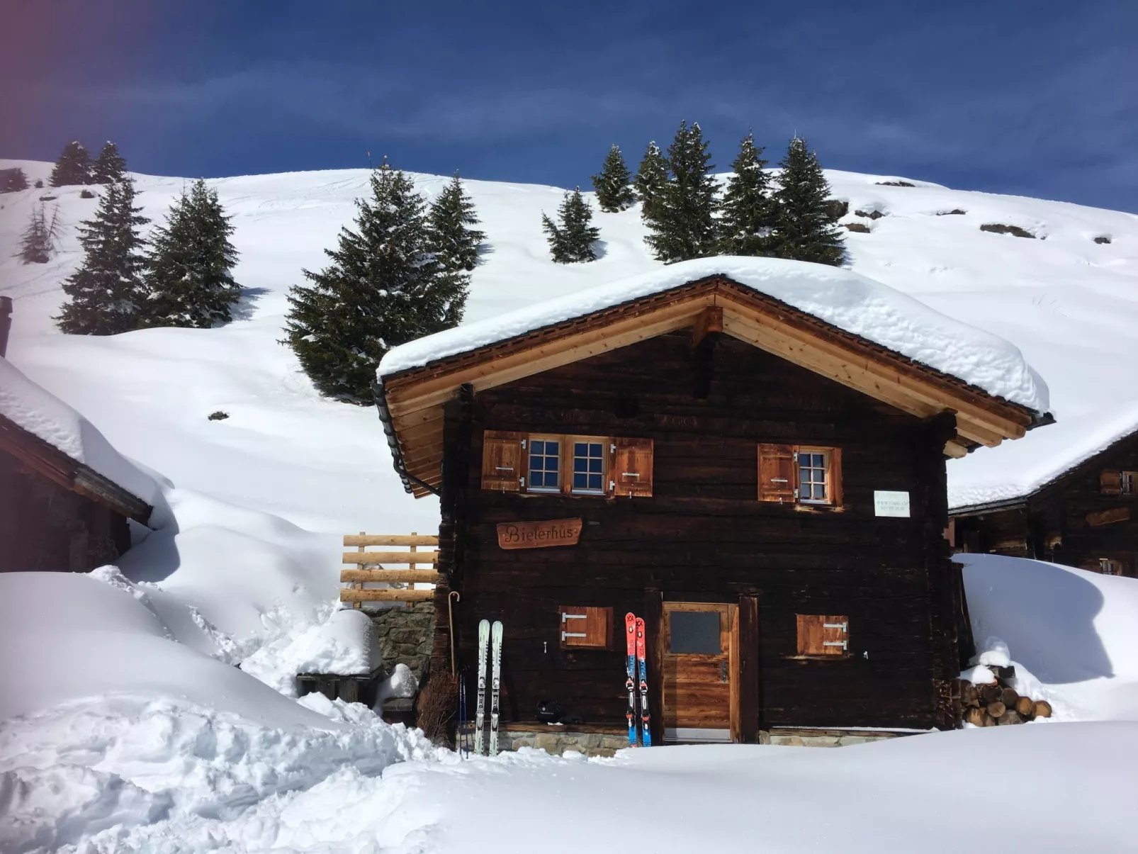 Alphütte Bielerhüs-Outside