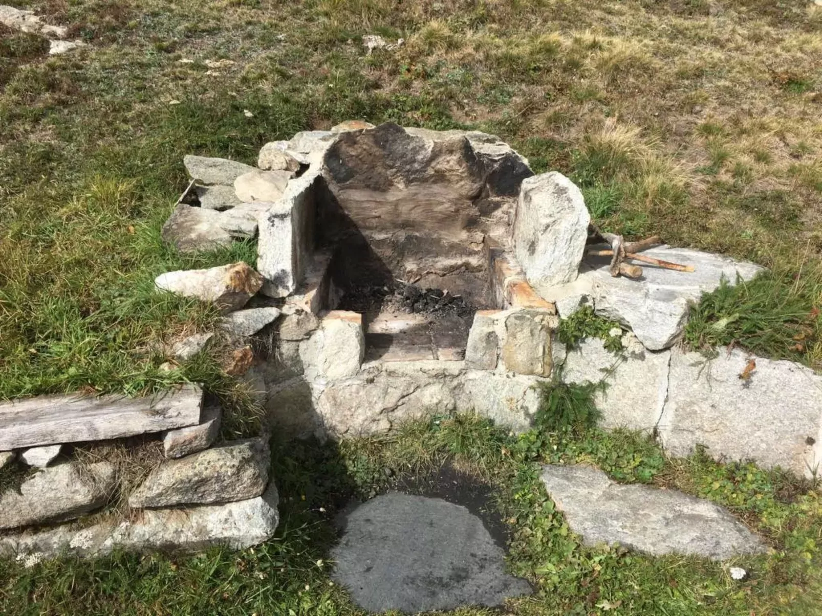 Alphütte Bielerchäller-Dehors