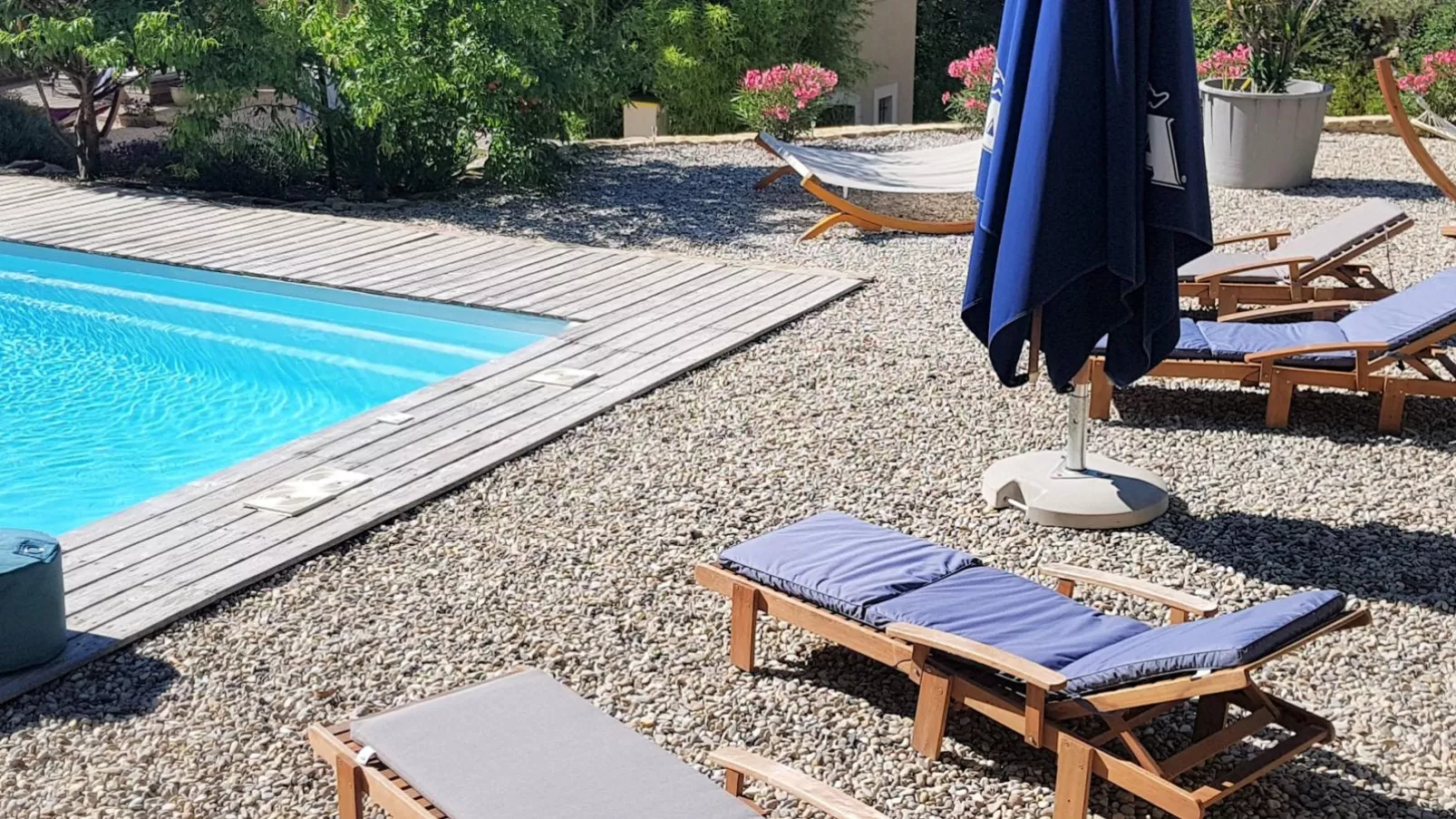 La grande Pinède-Schwimmbad