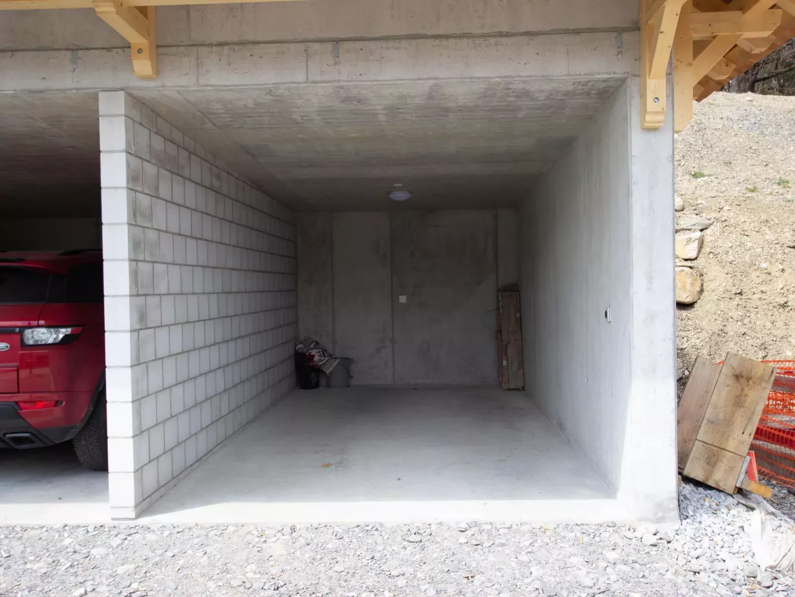 Untere Bühlstrasse 10 - EG - Dedans