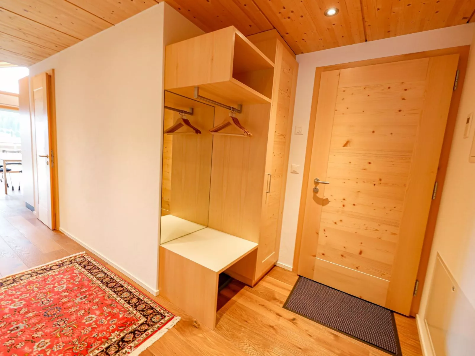 Kronenplatz 11 OG-Inside