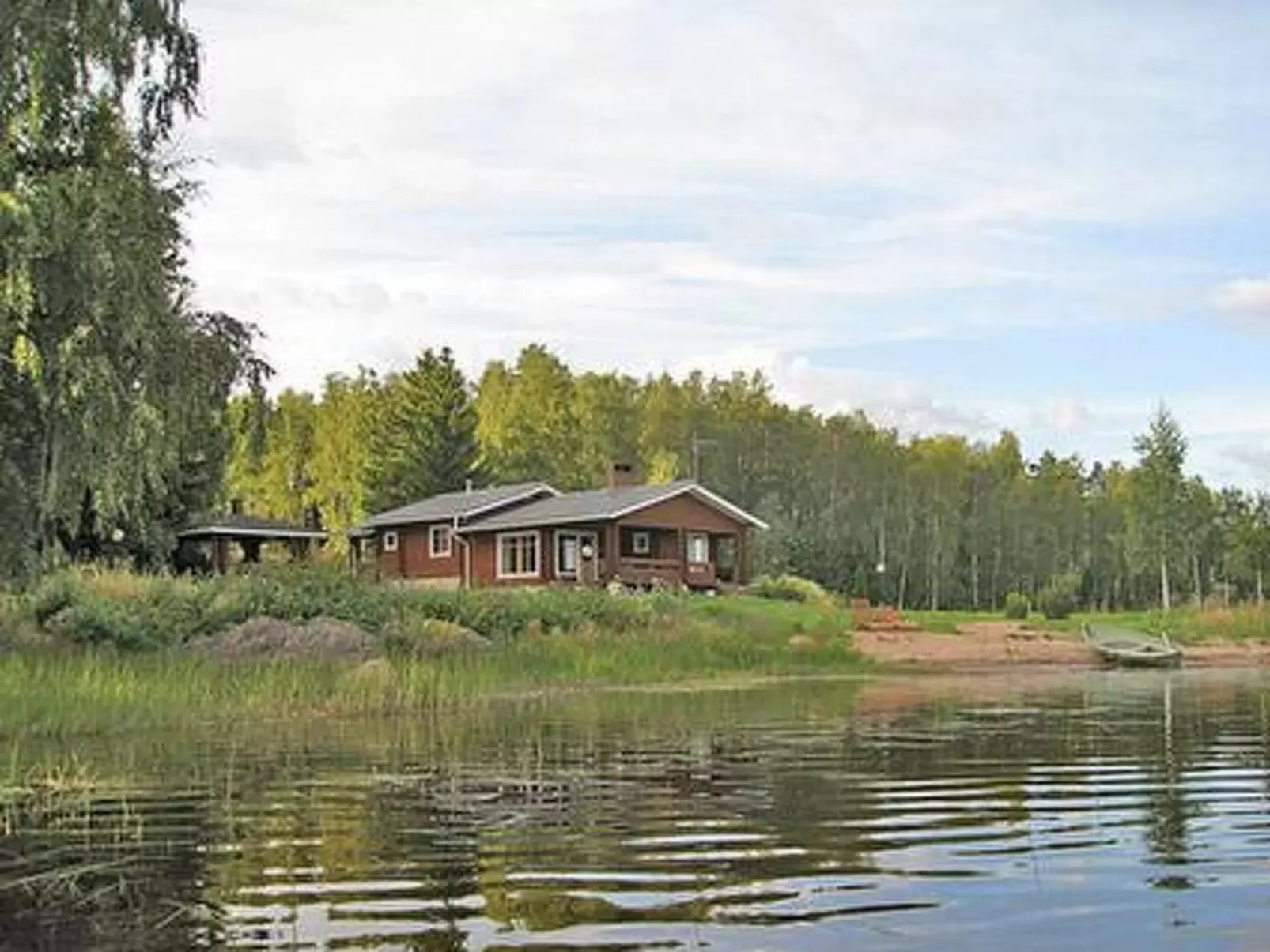 Petäjäinen-Outside