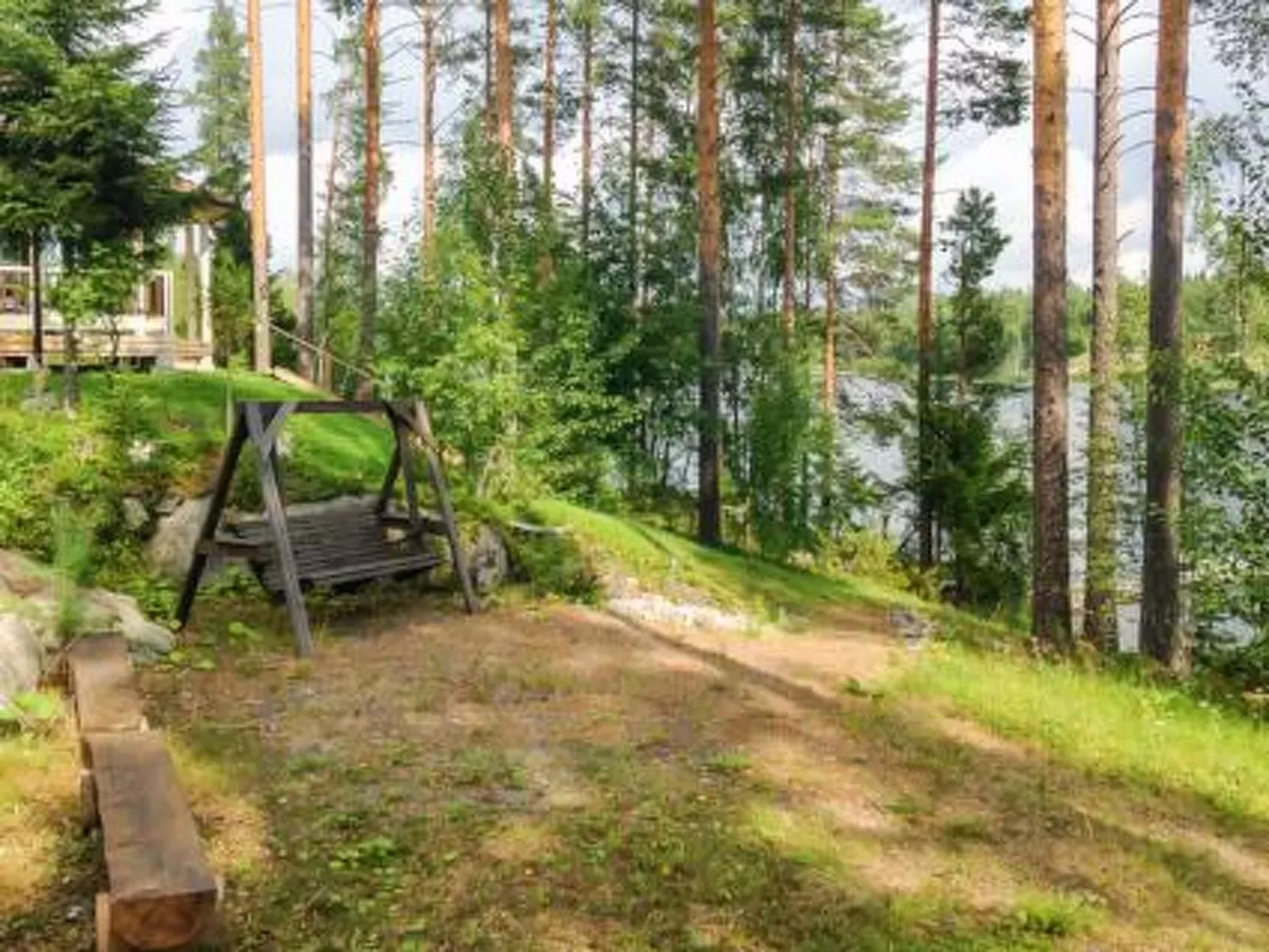 Aurinko-Outside