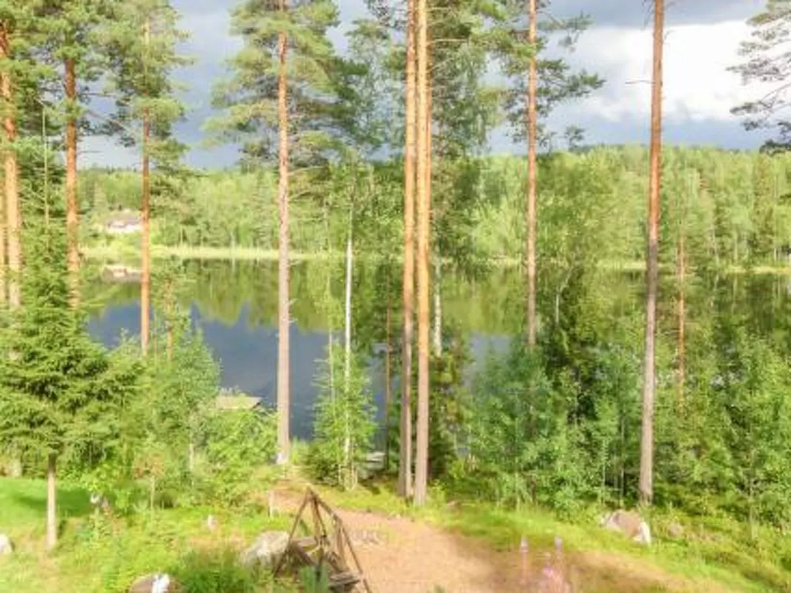 Aurinko-Outside