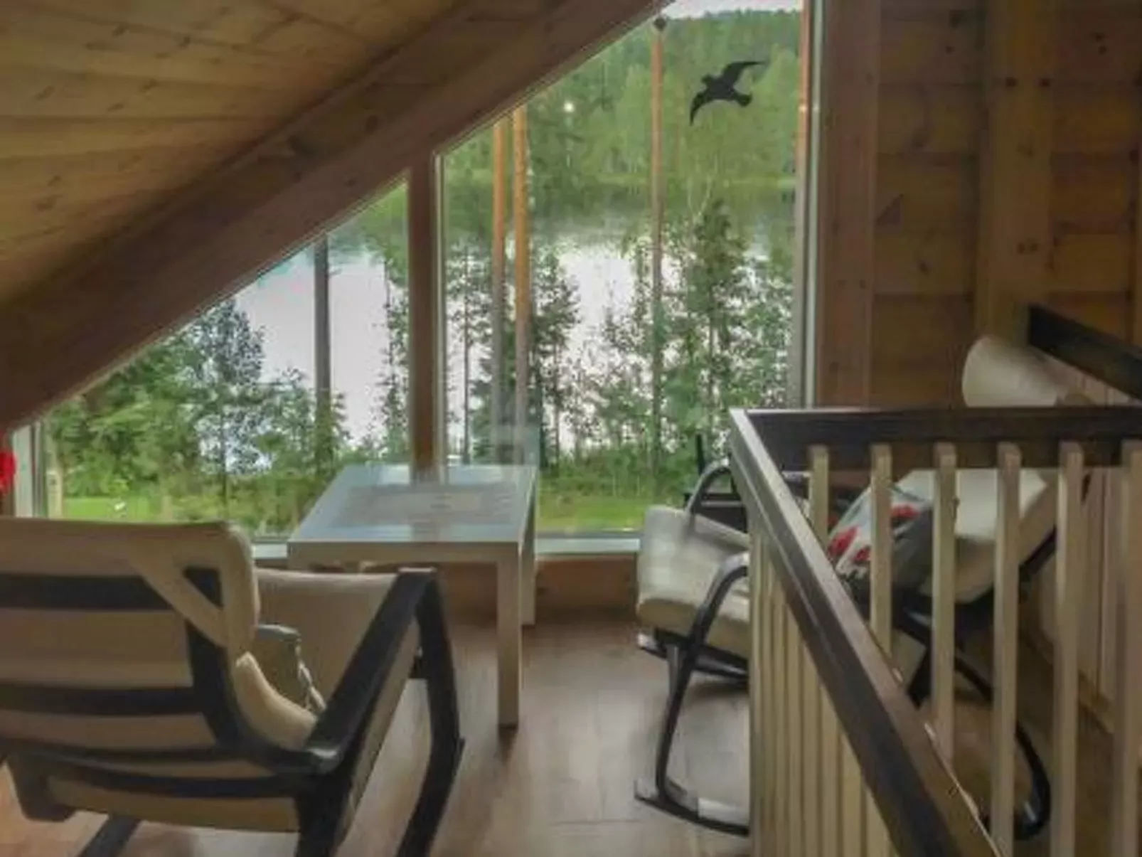 Aurinko-Outside