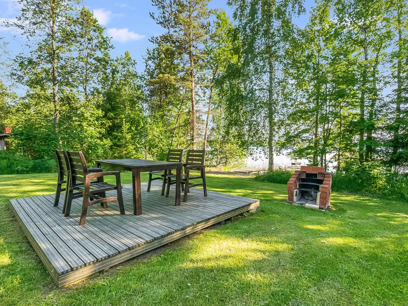Laavusranta-Outside