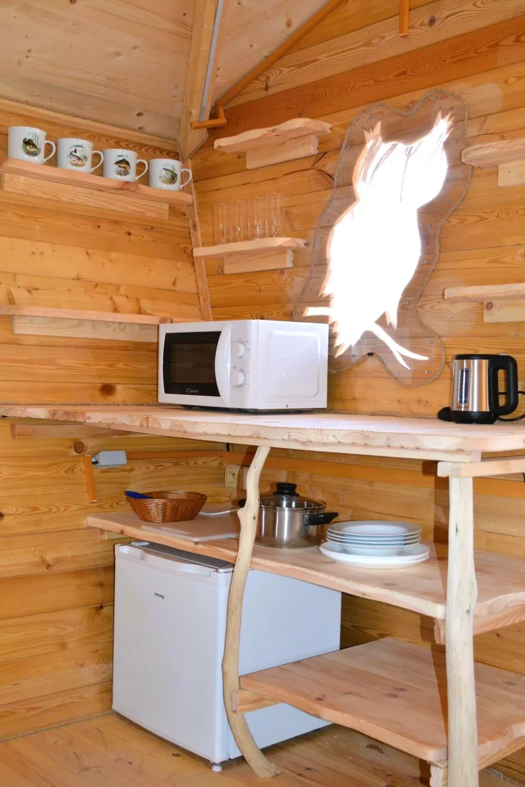 Treehouse 2-Inside